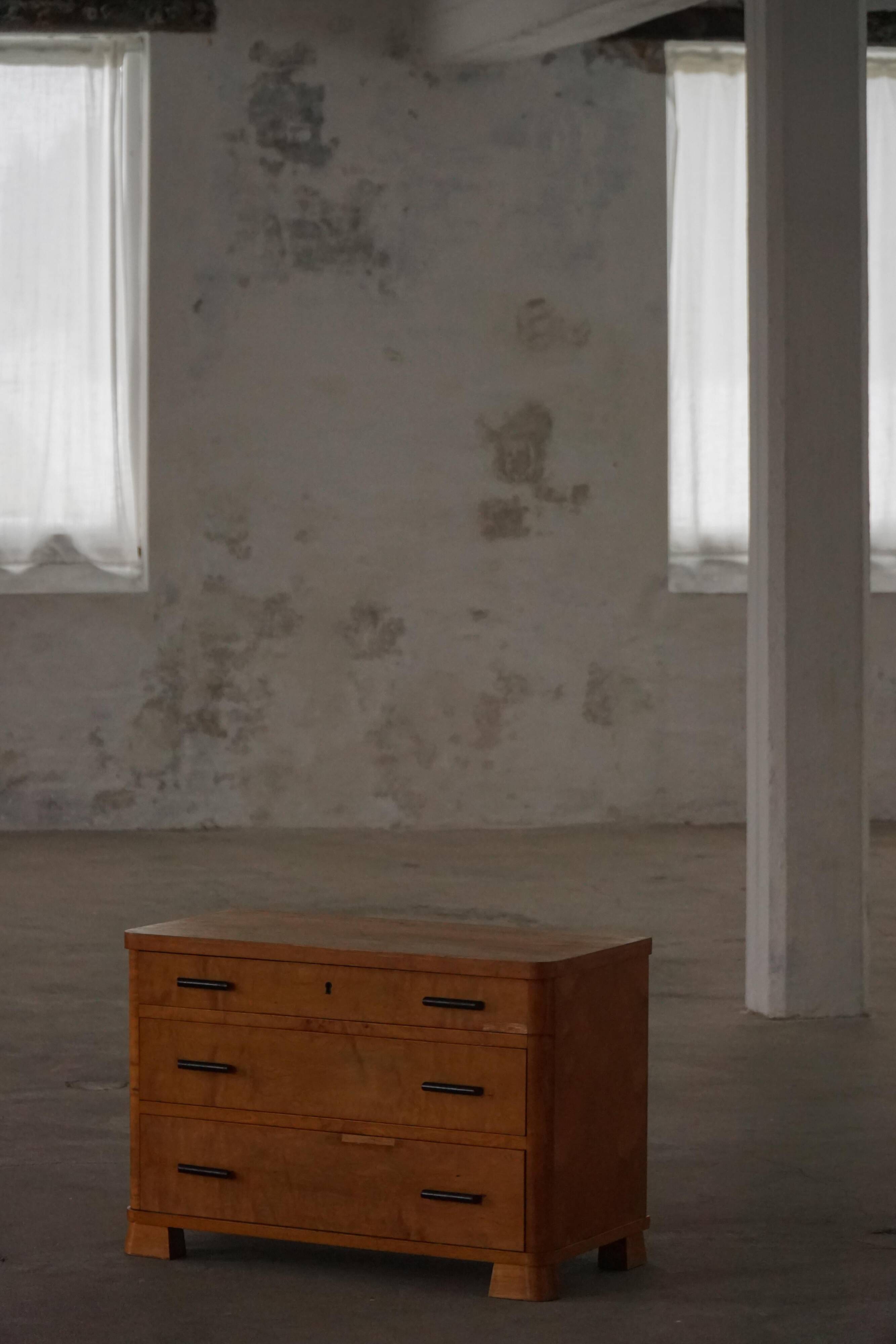 Scandinavian functionalism / Art Deco, Birch chest of drawers, 1930s–40s