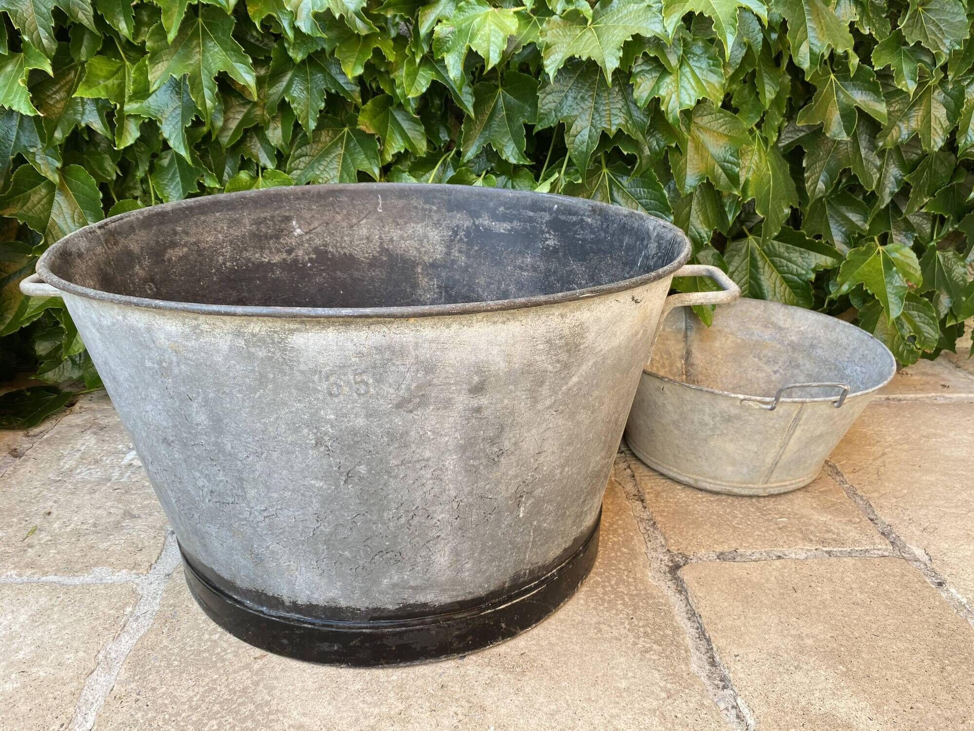 Authentique lessiveuse XXL ancienne en zinc / diamètre 70cm | Selency
