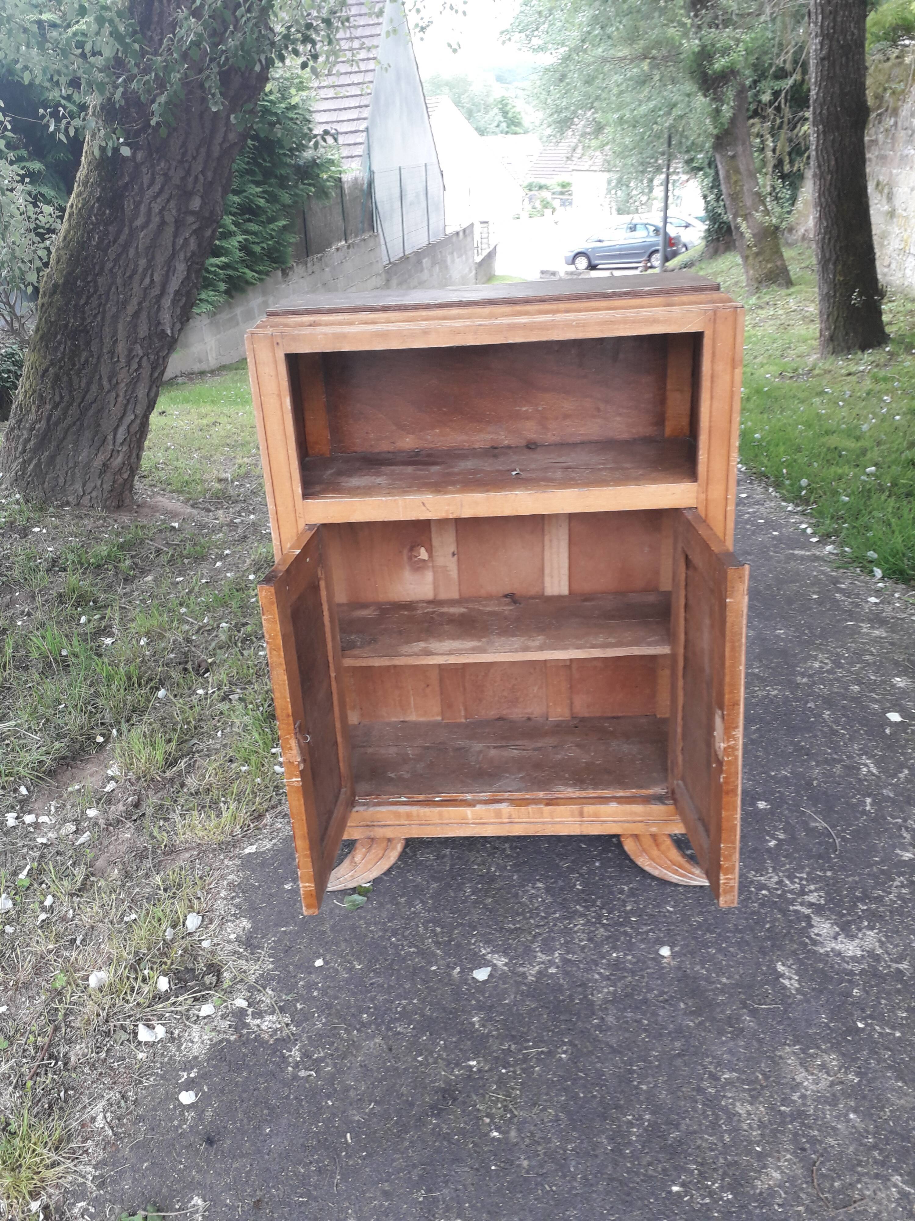 Furniture to restore Shabby Chic