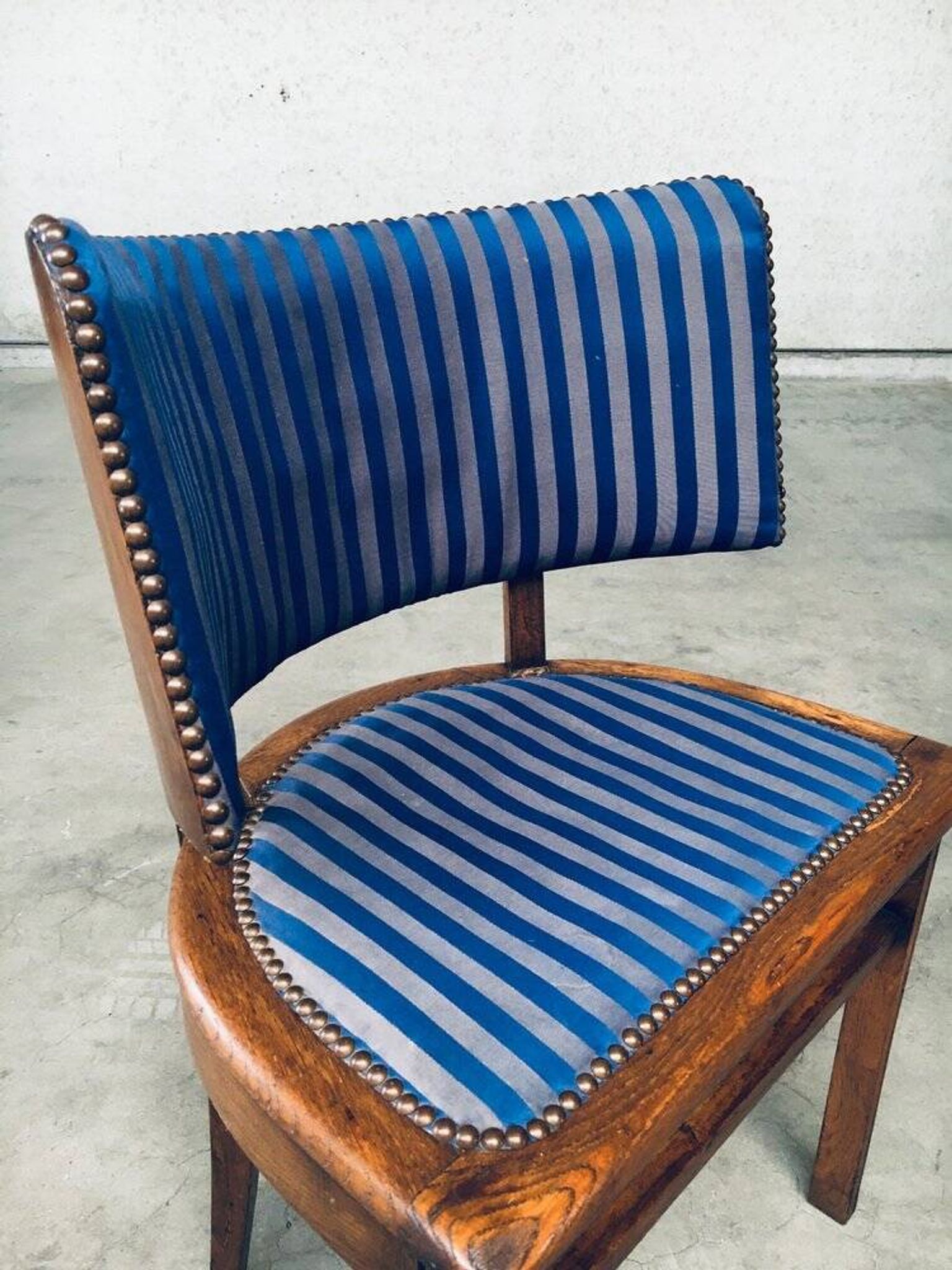 Set of Art Deco Curved Back Side Chairs, France, 1930s