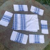 Rectangular tea tablecloth and 6 napkins, made in France, Basque linen, white and blue, Vintage