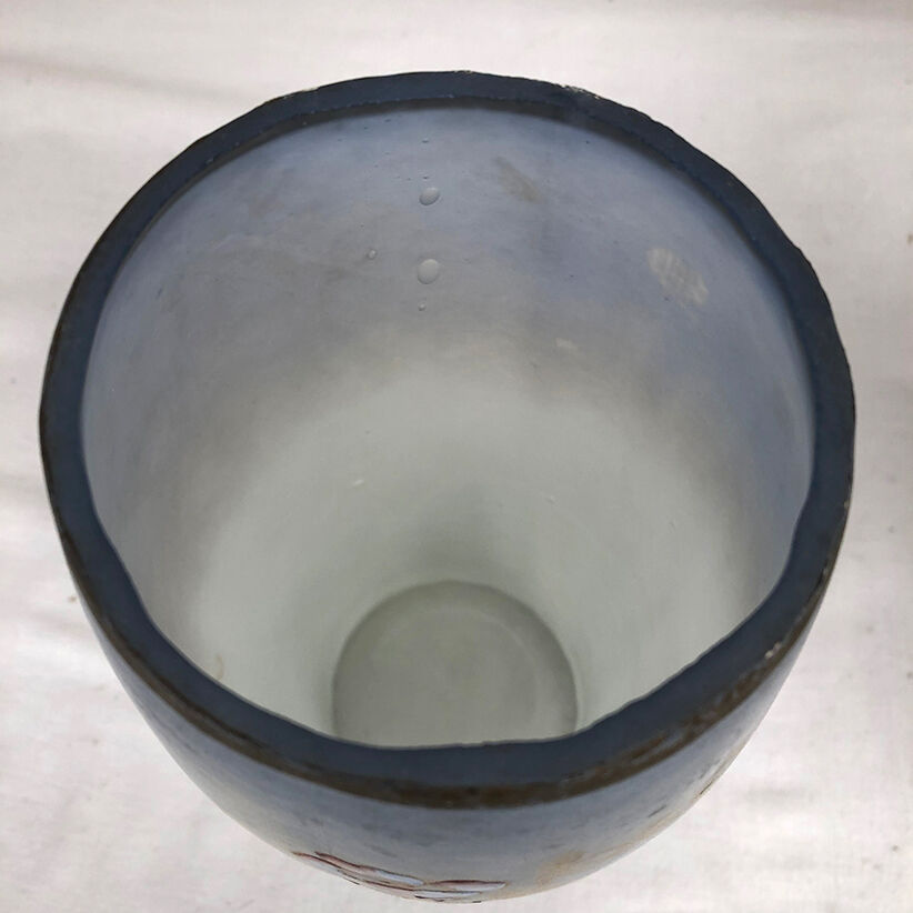 Pair of ovoid vases decorated with flowers