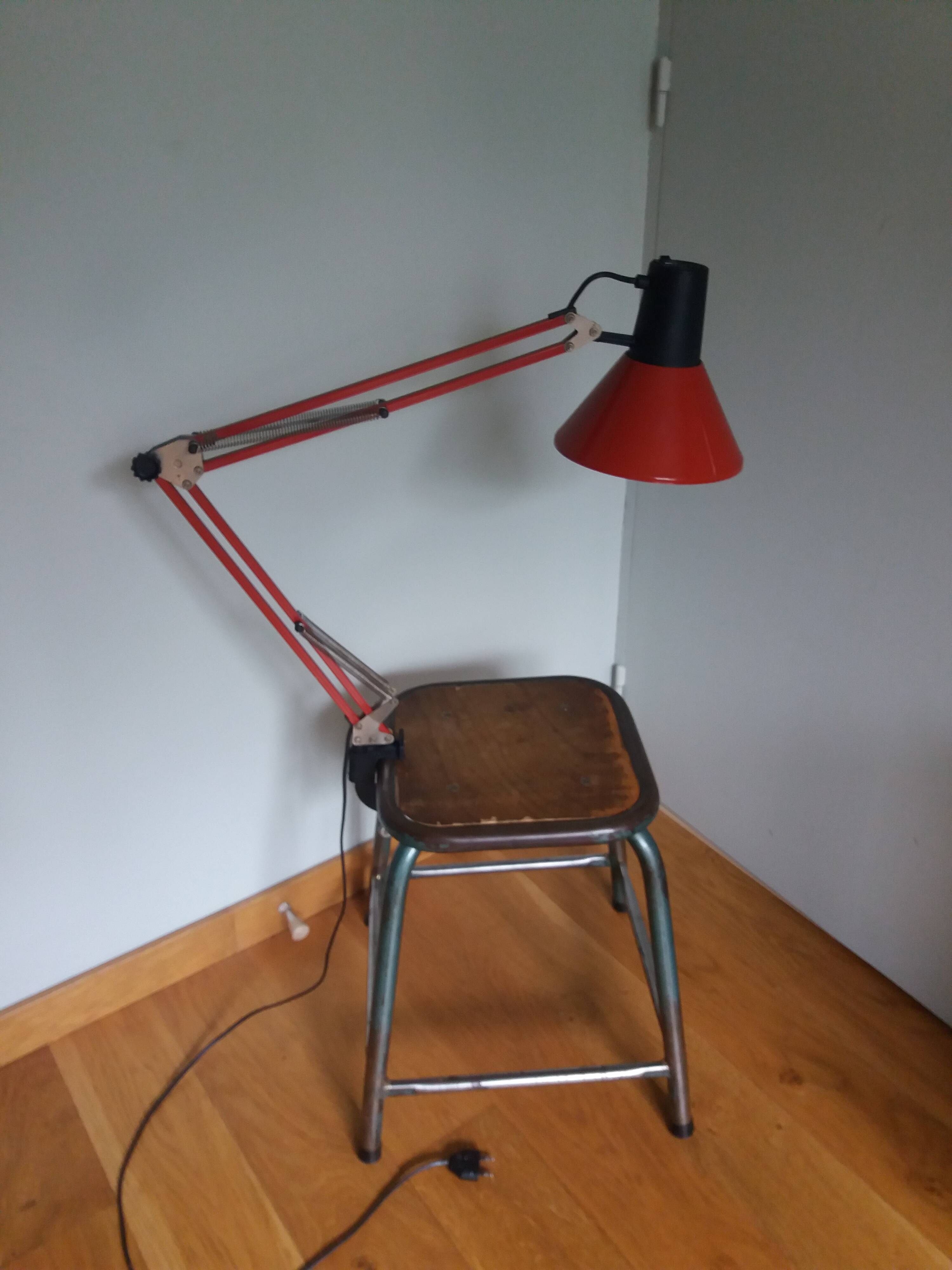 articulated architect lamp