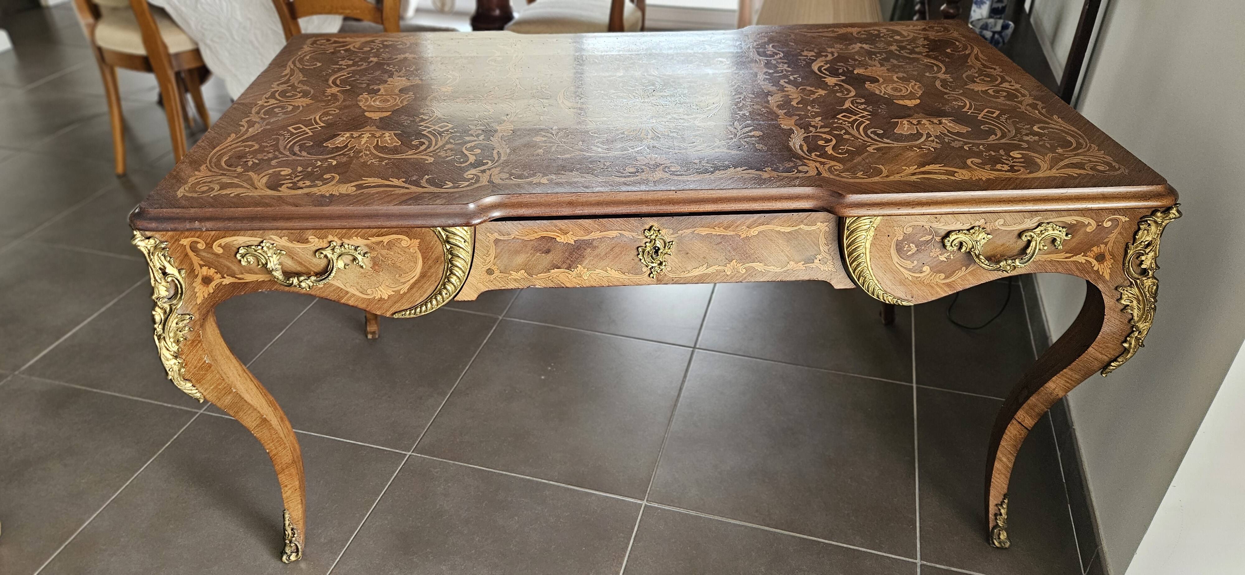 Louis XV style desk table in marquetry, Napoleon 1st period