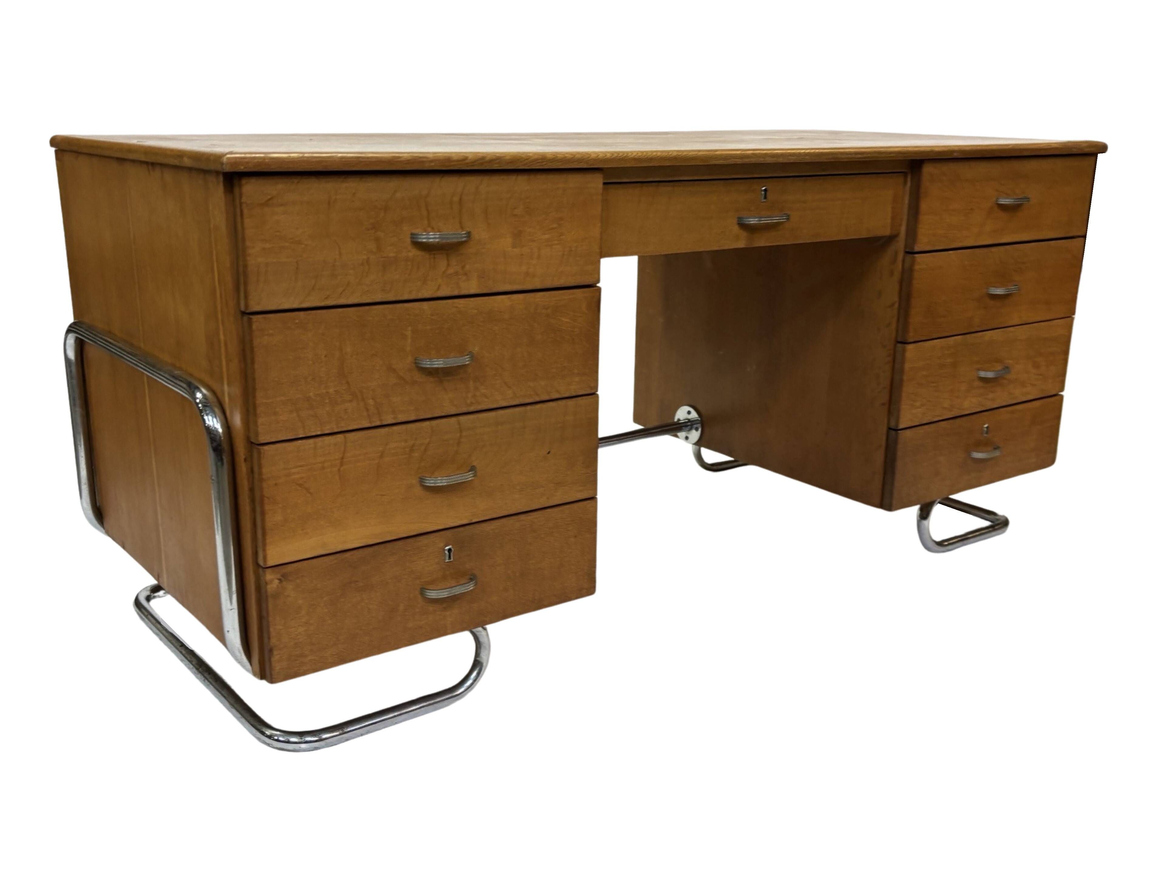 Bureau tubulaire de style Bauhaus du milieu du siècle, design des années 40 en chêne