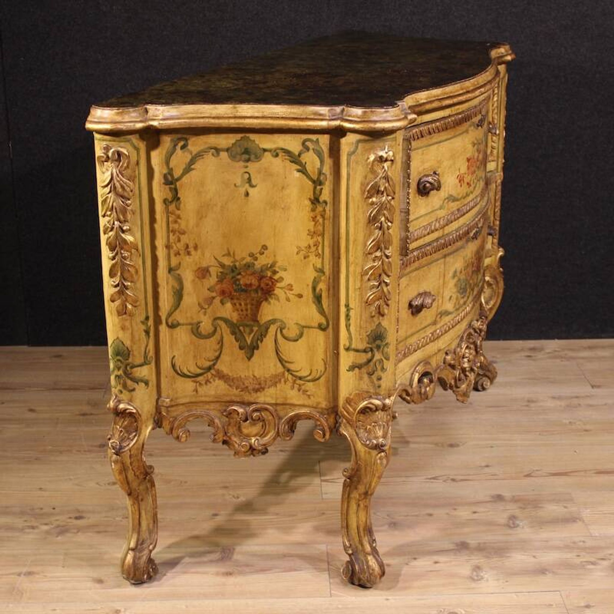 Commode vénitienne de style baroque du 20e siècle