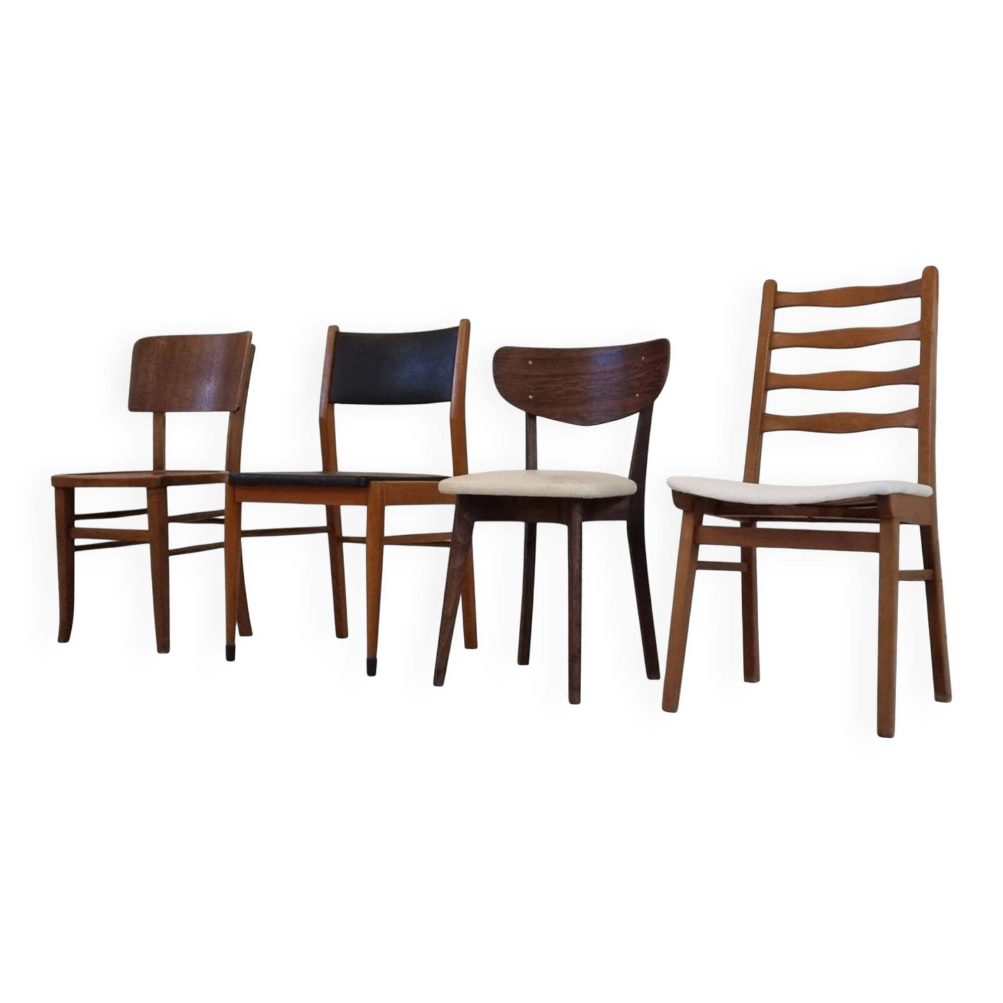 Chaises du milieu du siècle