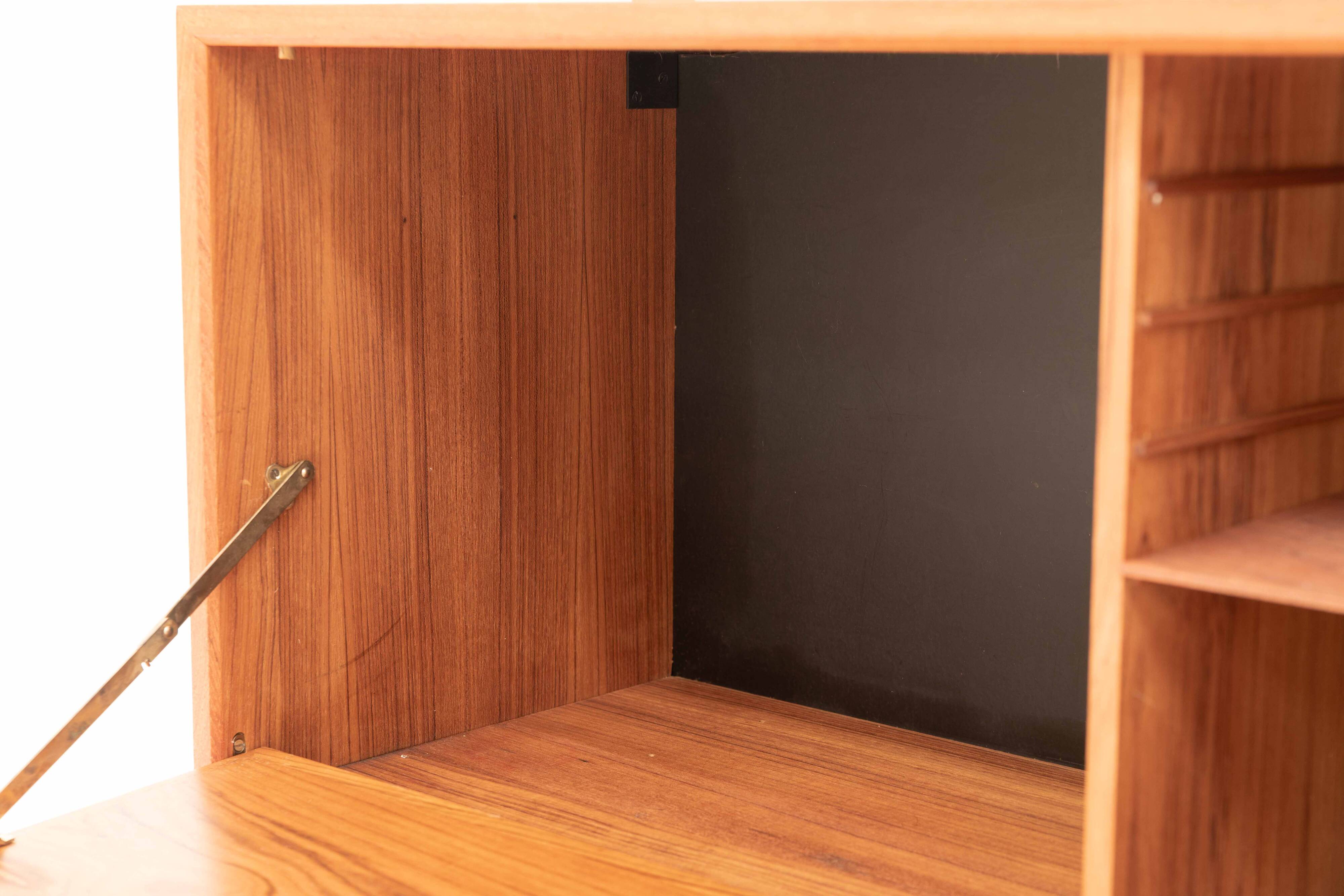 2-Bay Wall unit by Poul Cadovius