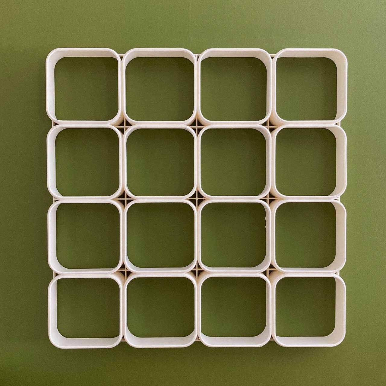 White plastic module shelf from the 70s