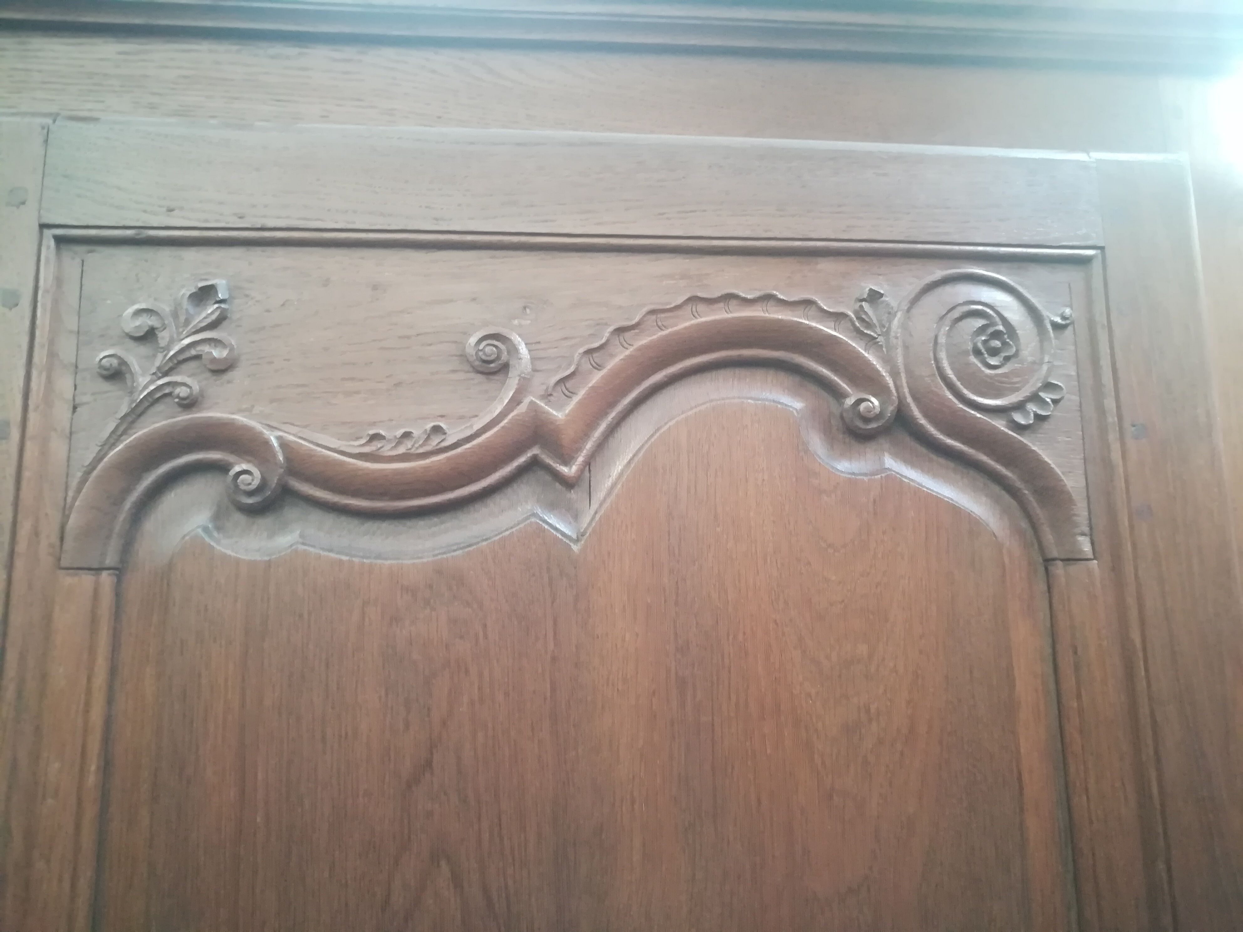 Oak bonnetière mid-nineteenth