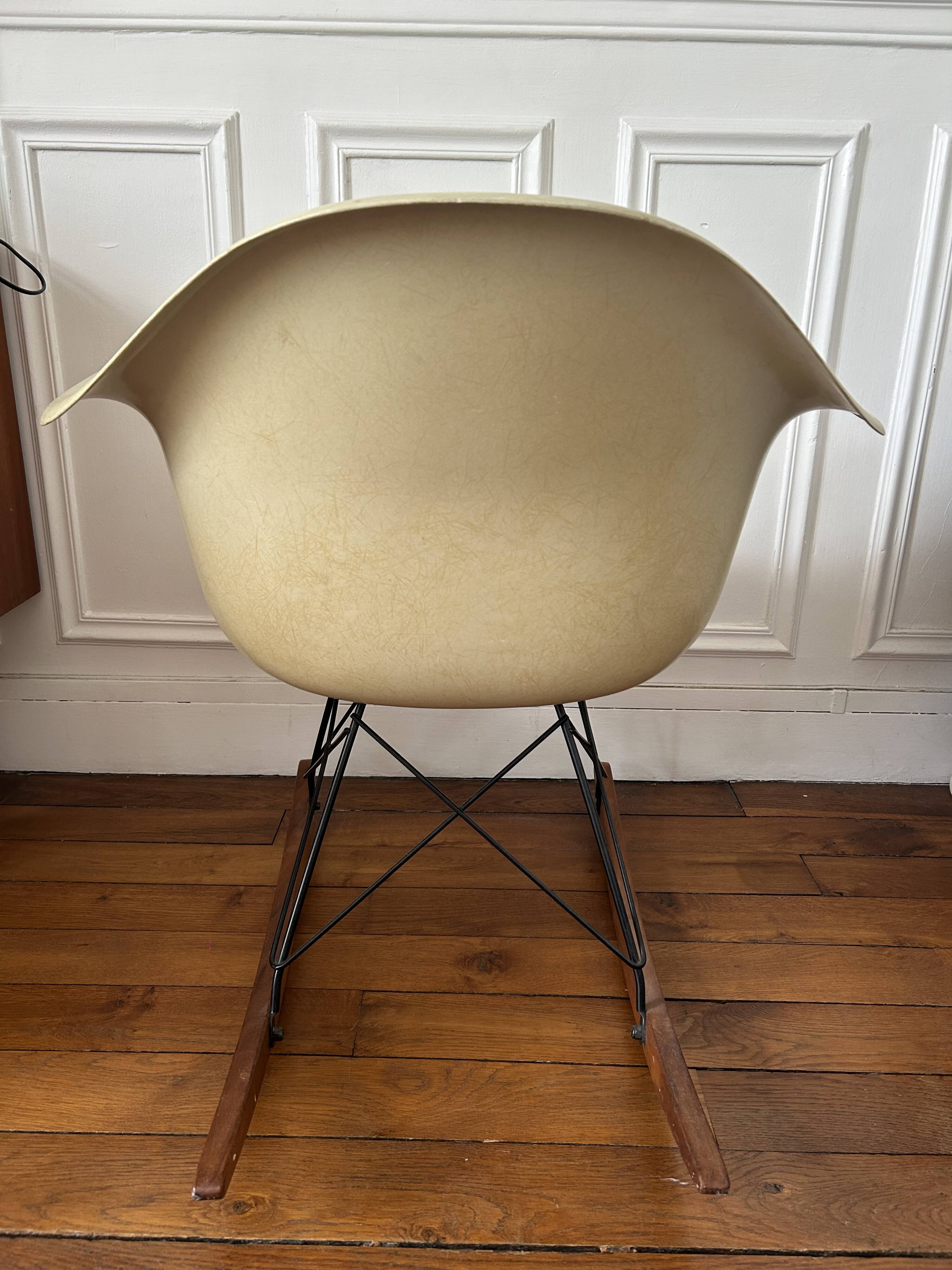 Eames rocking chair