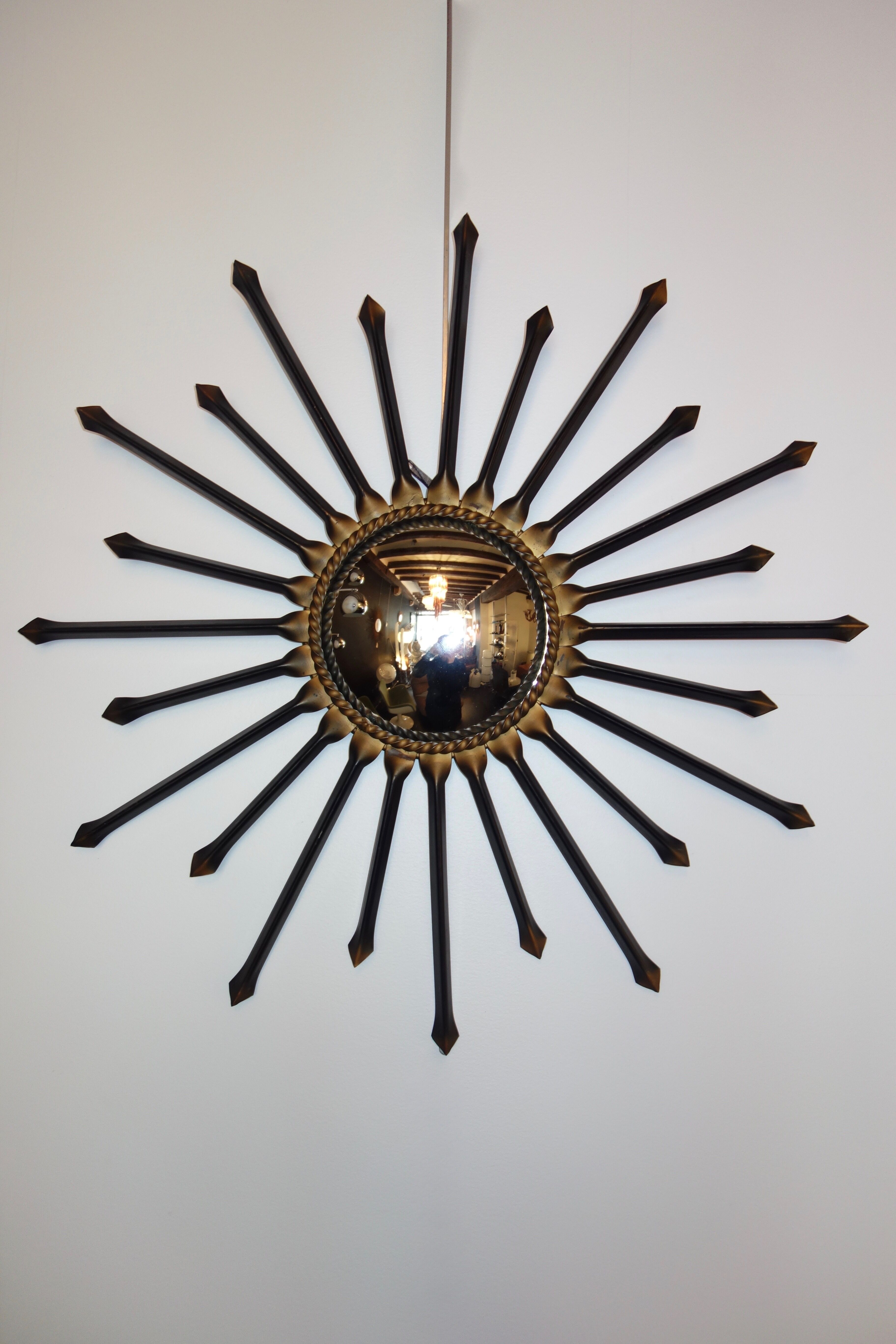 Miroir de sorcière Chaty Vallauris des années 1950 66cm