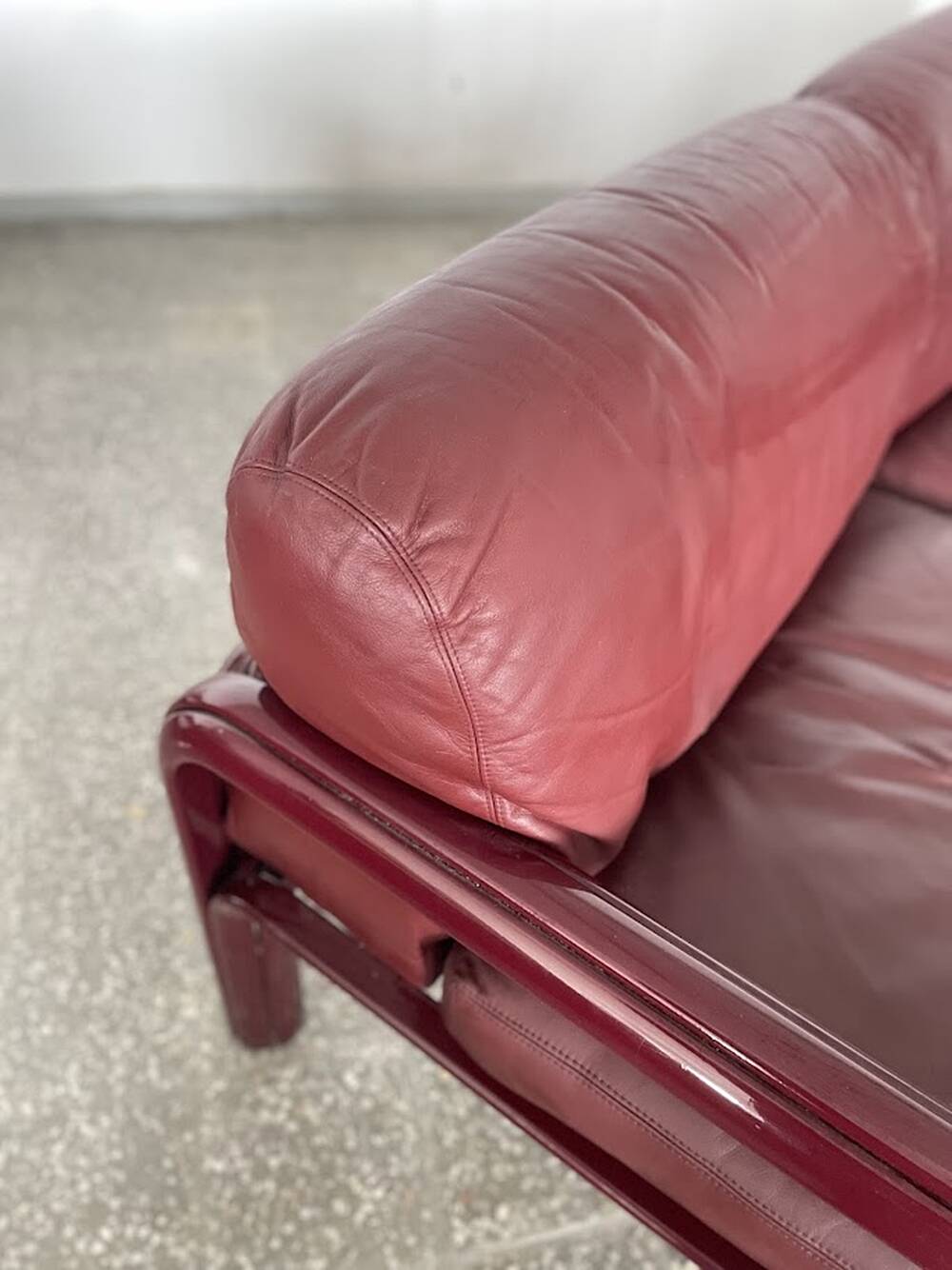 Gae Aulenti Three-seater sofa for Knoll International 1977 USA