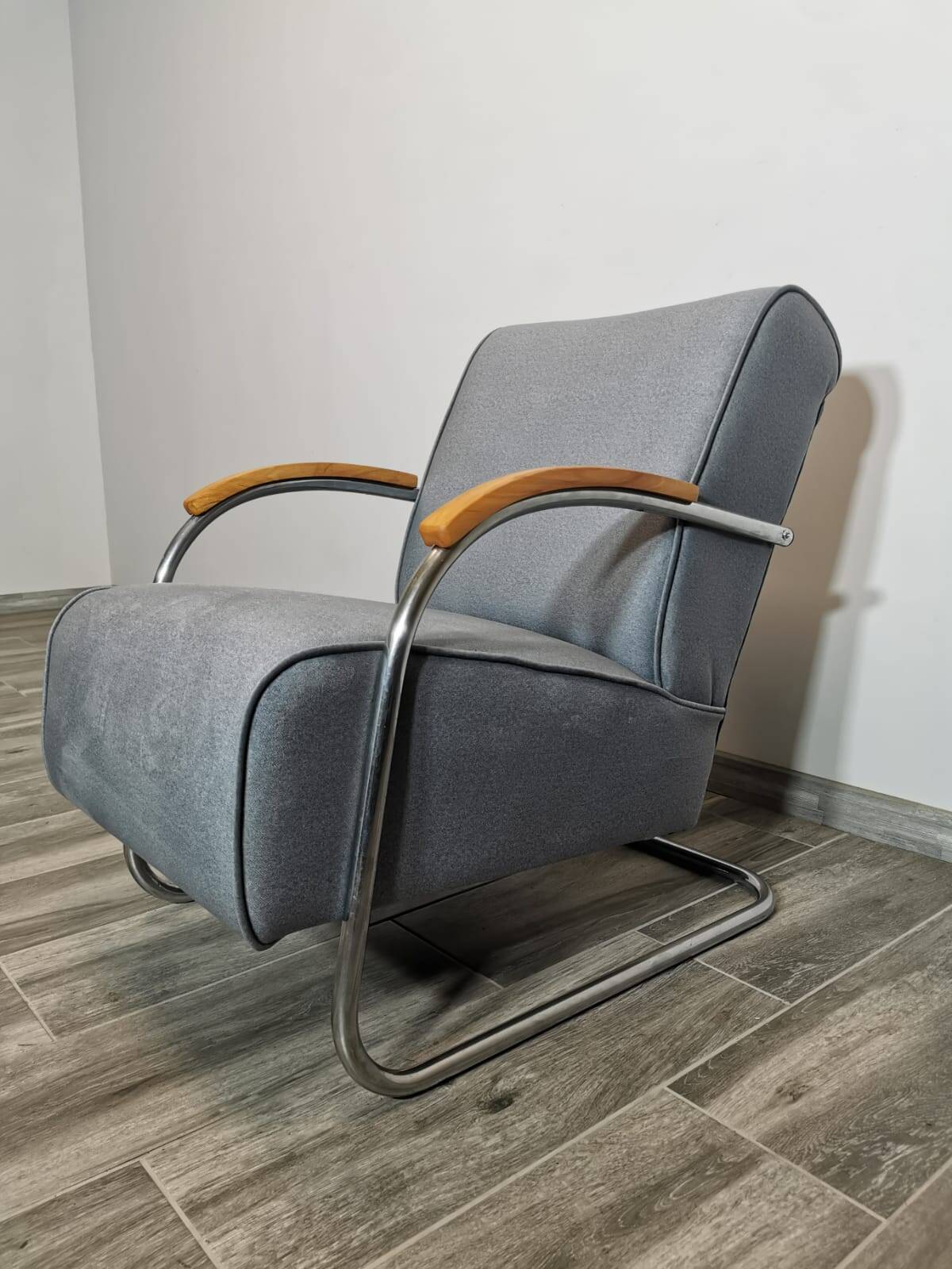 Fauteuil Bauhaus par Mücke Melder, 1940s