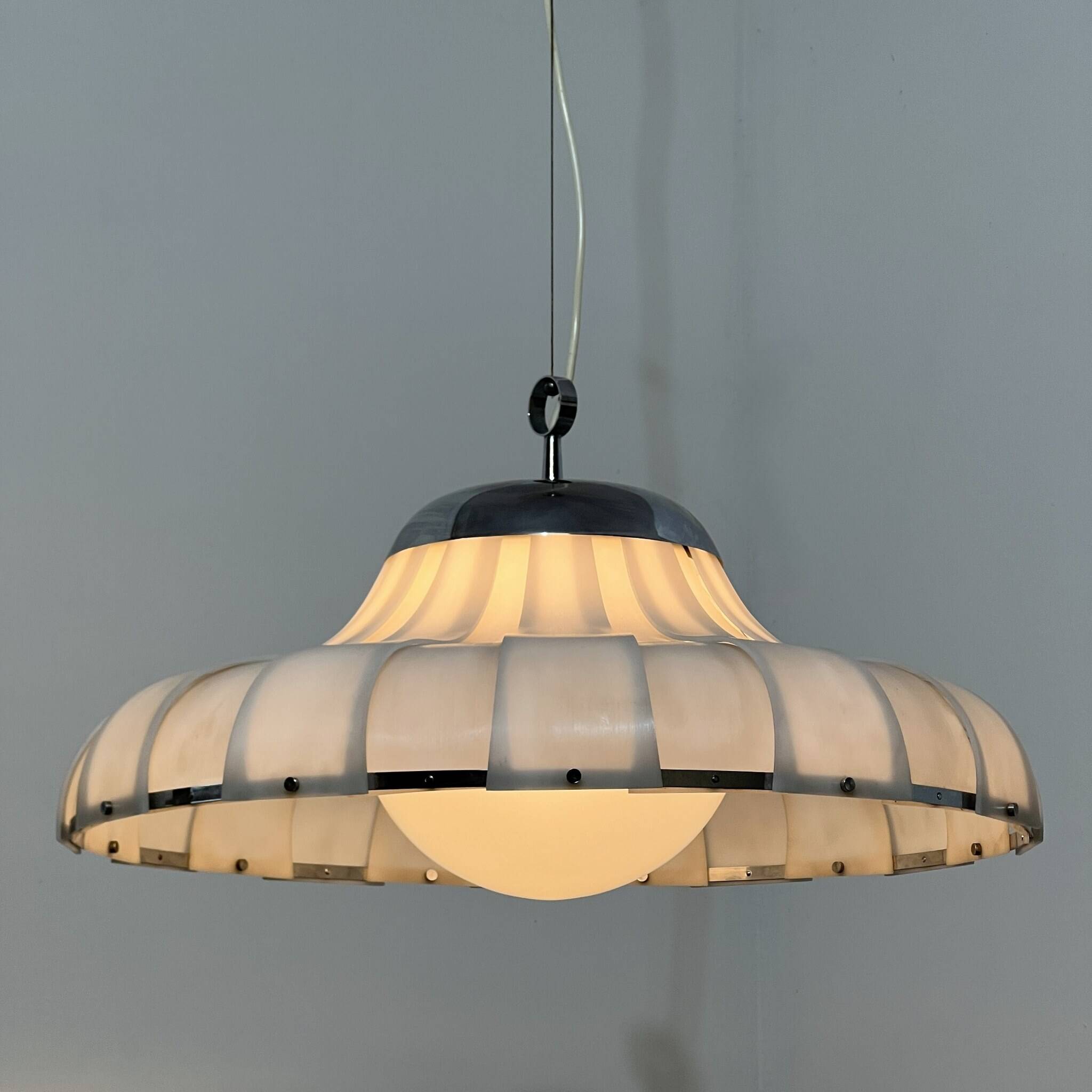 Harvey iGuzzini "Meblo" space age pendant lamp 1960s