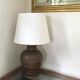 Lampe pied en terre cuite
