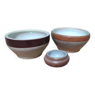 Set of 3 stoneware pots