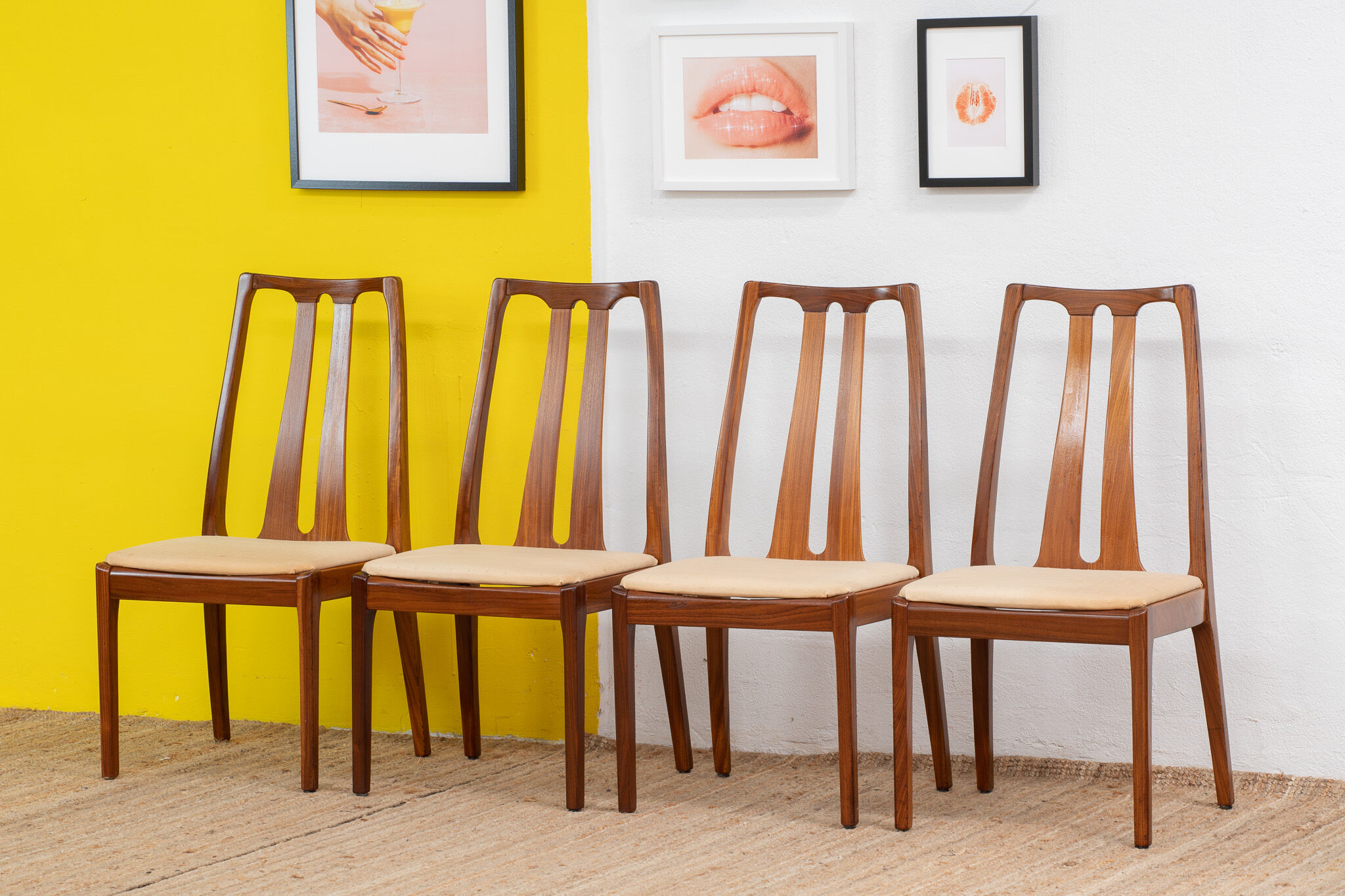 Vintage scandinavian chair series – 47 cm