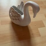 Swan ceramic pot