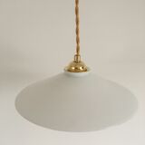 Flat opaline suspension