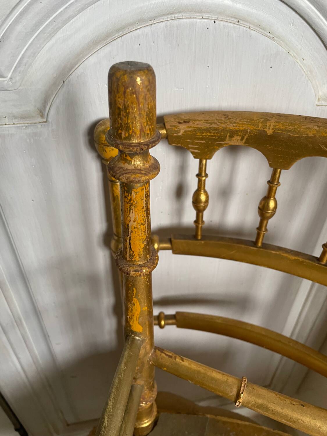 Old pair of theater chairs