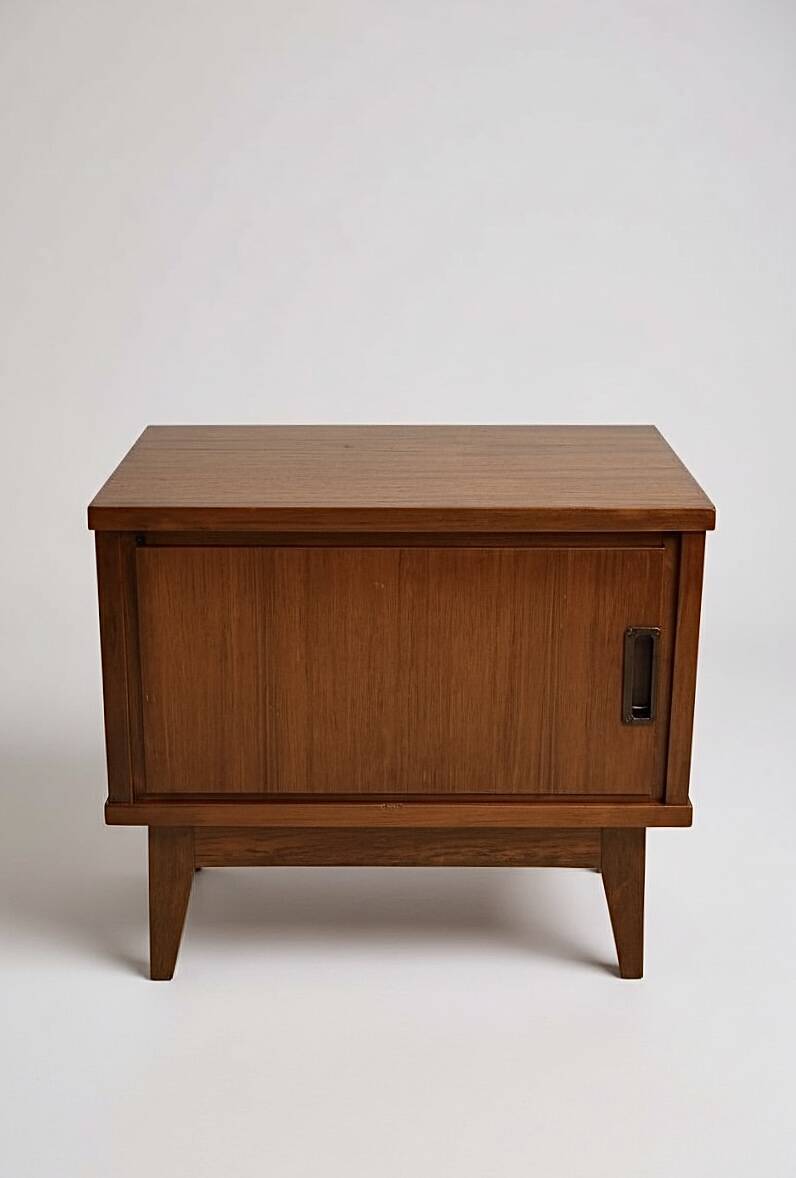 Pair of vintage Scandinavian bedside tables from the 60s/70s