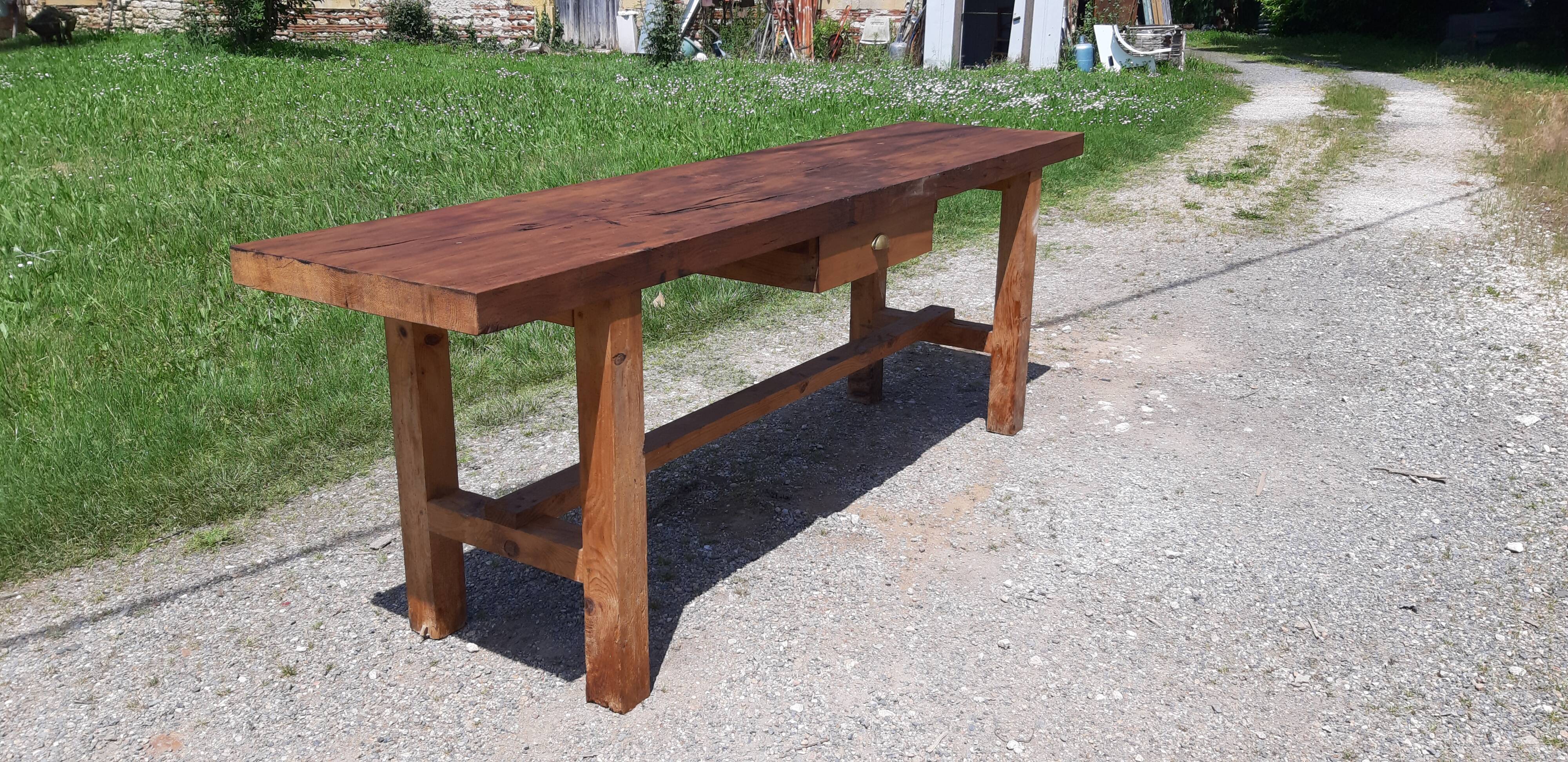 Wooden workbench with 1 drawer