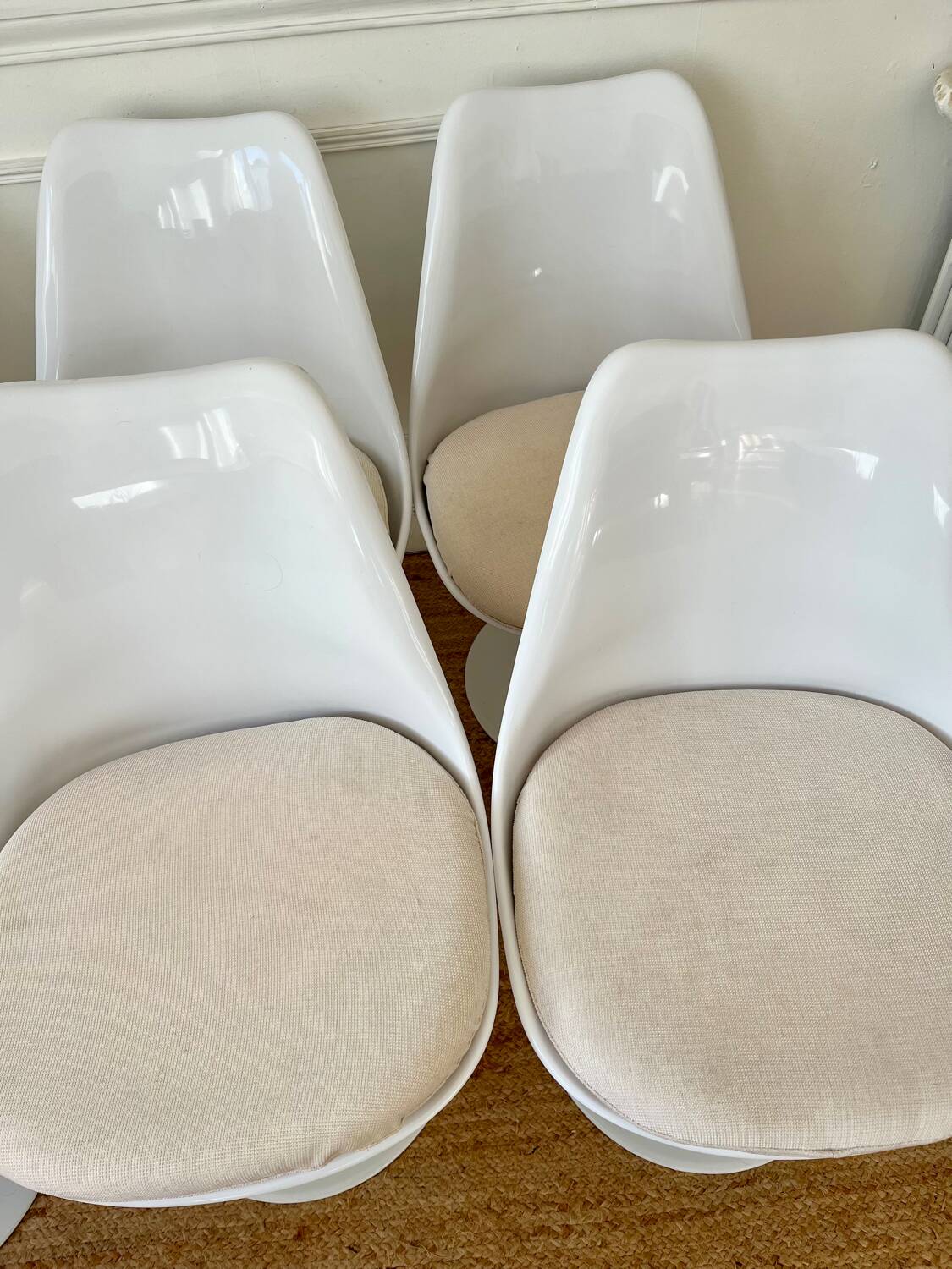 6 chaises tulipes