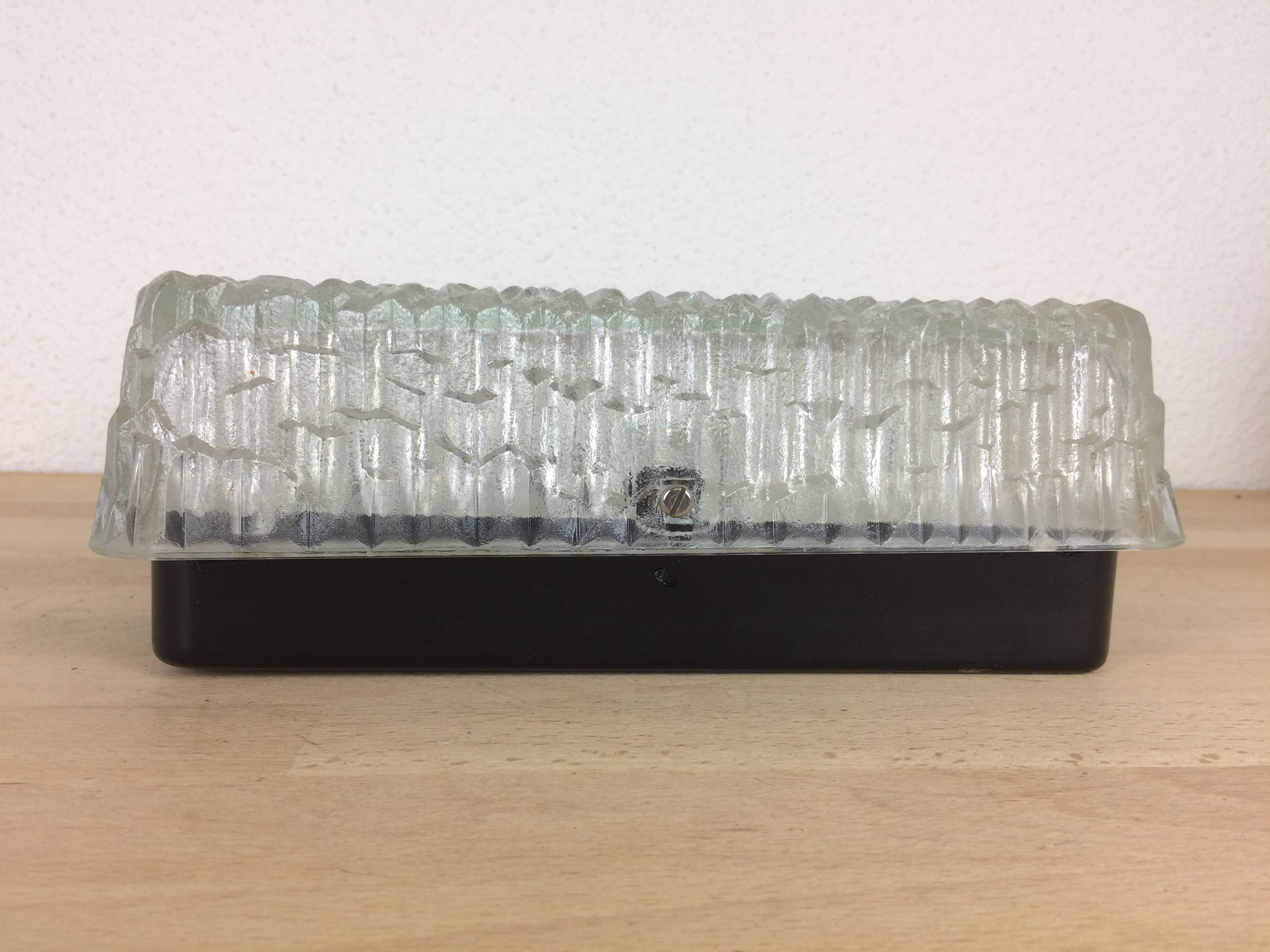 Square Holophane wall light in cut glass, 1960s.
