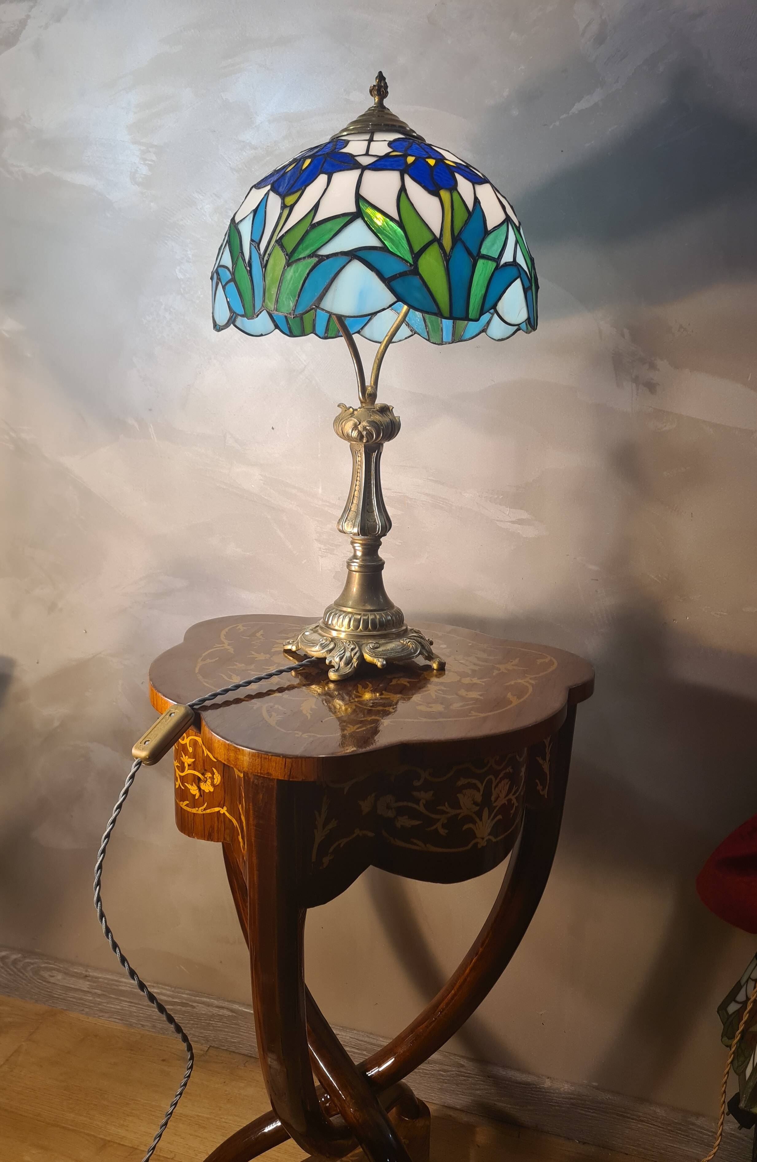 antique bronze floor lamp from the 19th century in superb condition with a beautiful iris glass shade