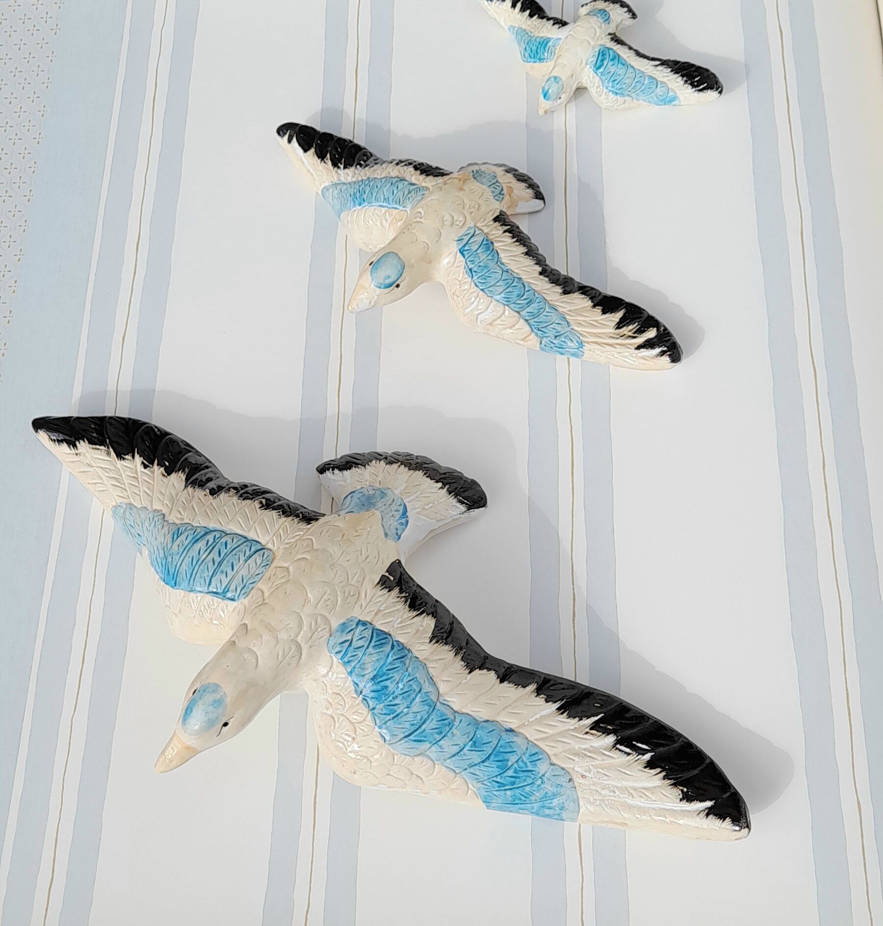 3 vintage ceramic birds