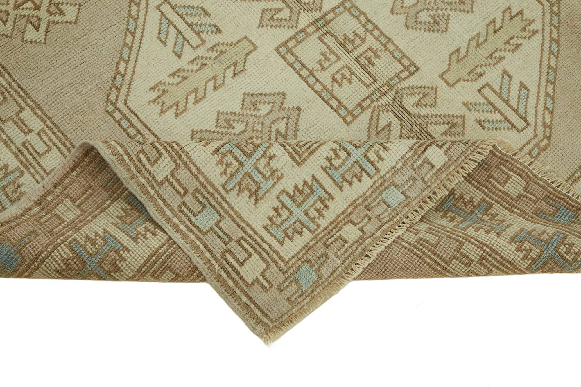 Turkish Vintage Anatolian Rug 127 cm x 180 cm