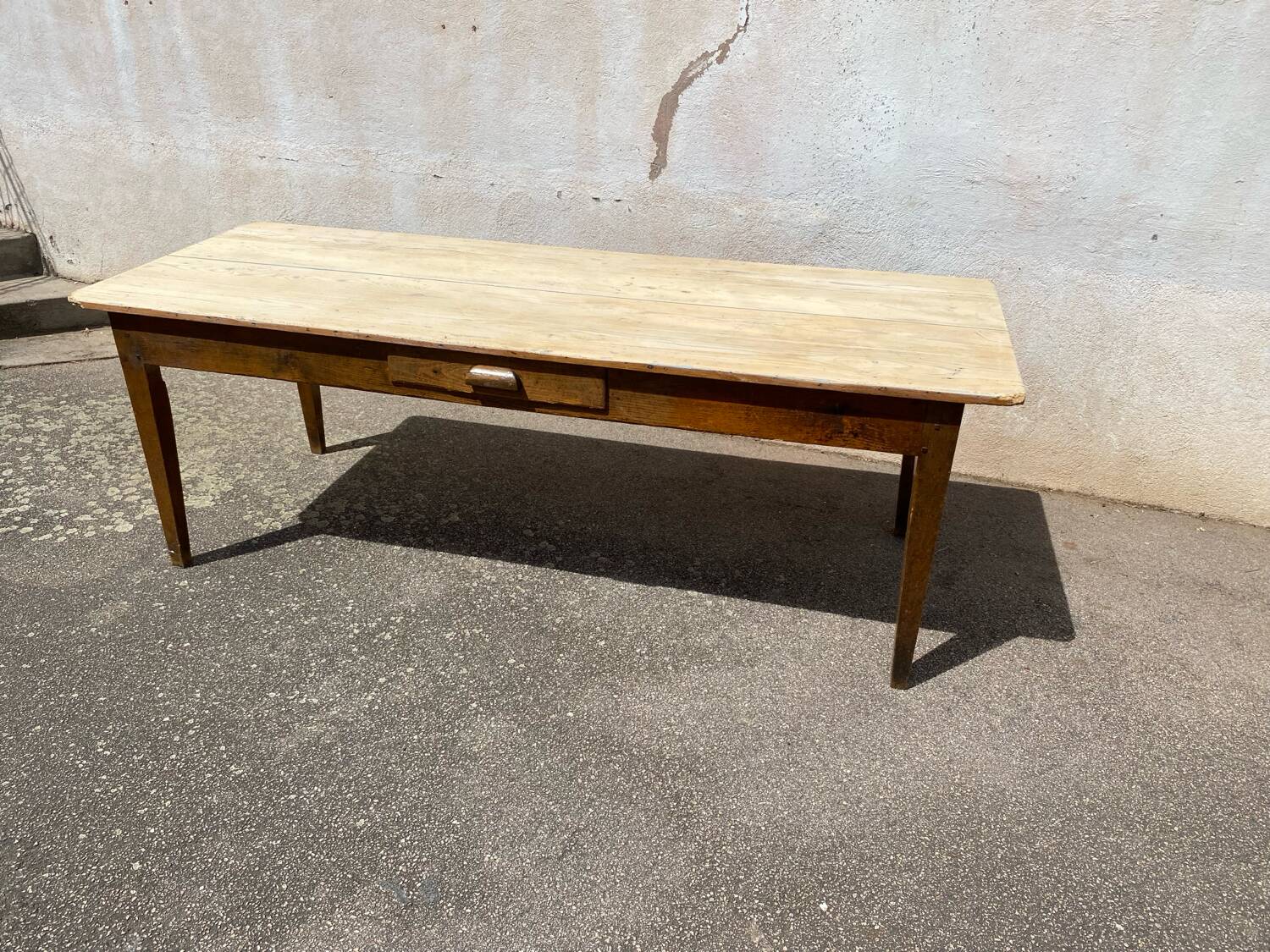 Farmhouse table