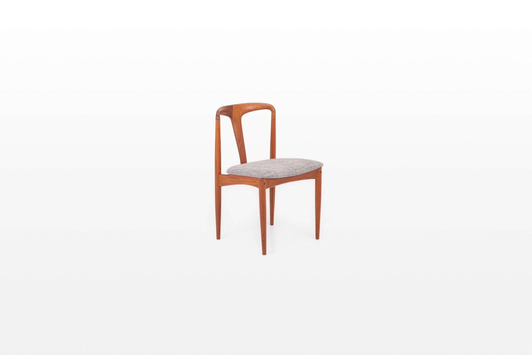 Juliane dining chairs by Johannes Andersen for Uldum Mobelfabrik, 1960s, set of 8