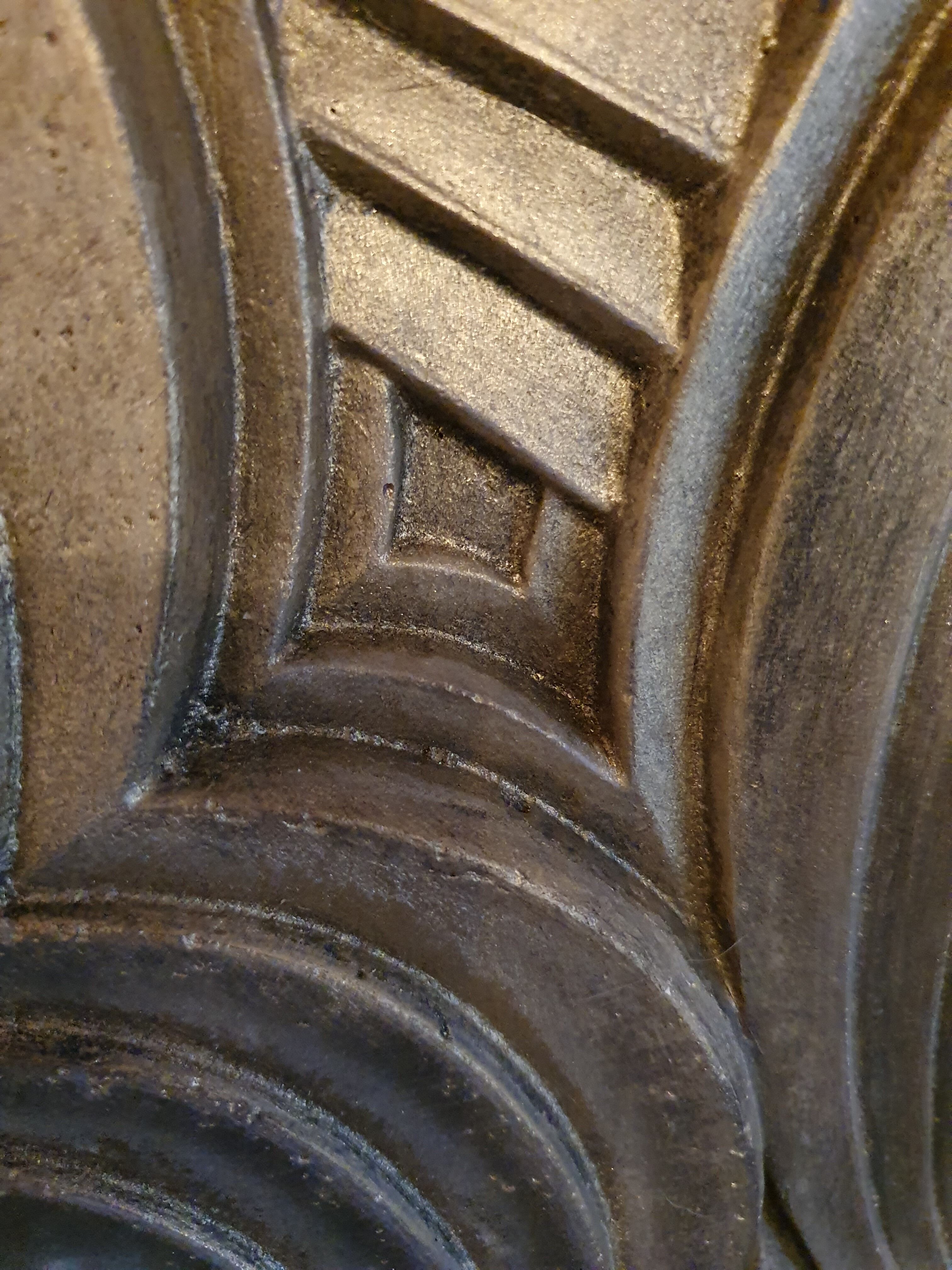 Bas-relief in art deco terracotta