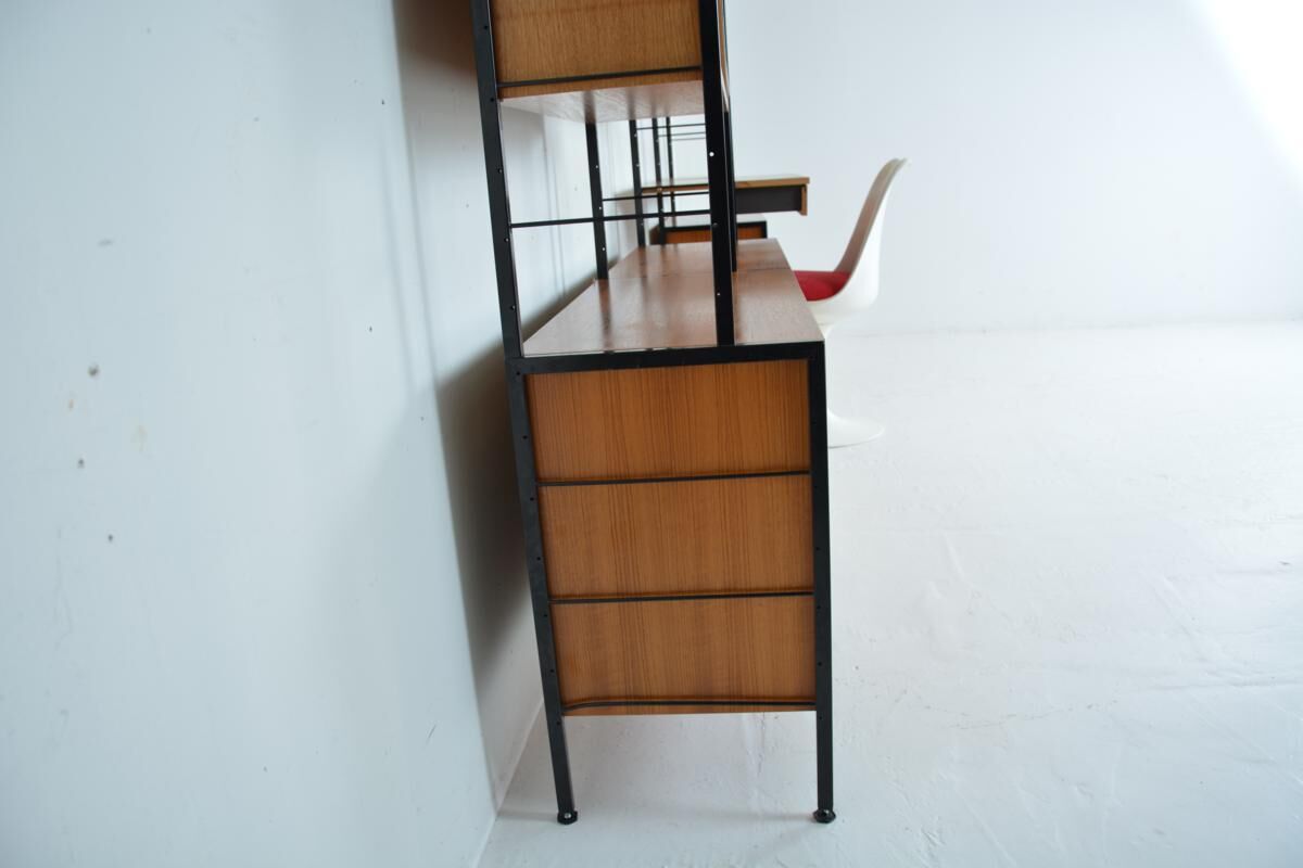Modular shelf dating from the 60