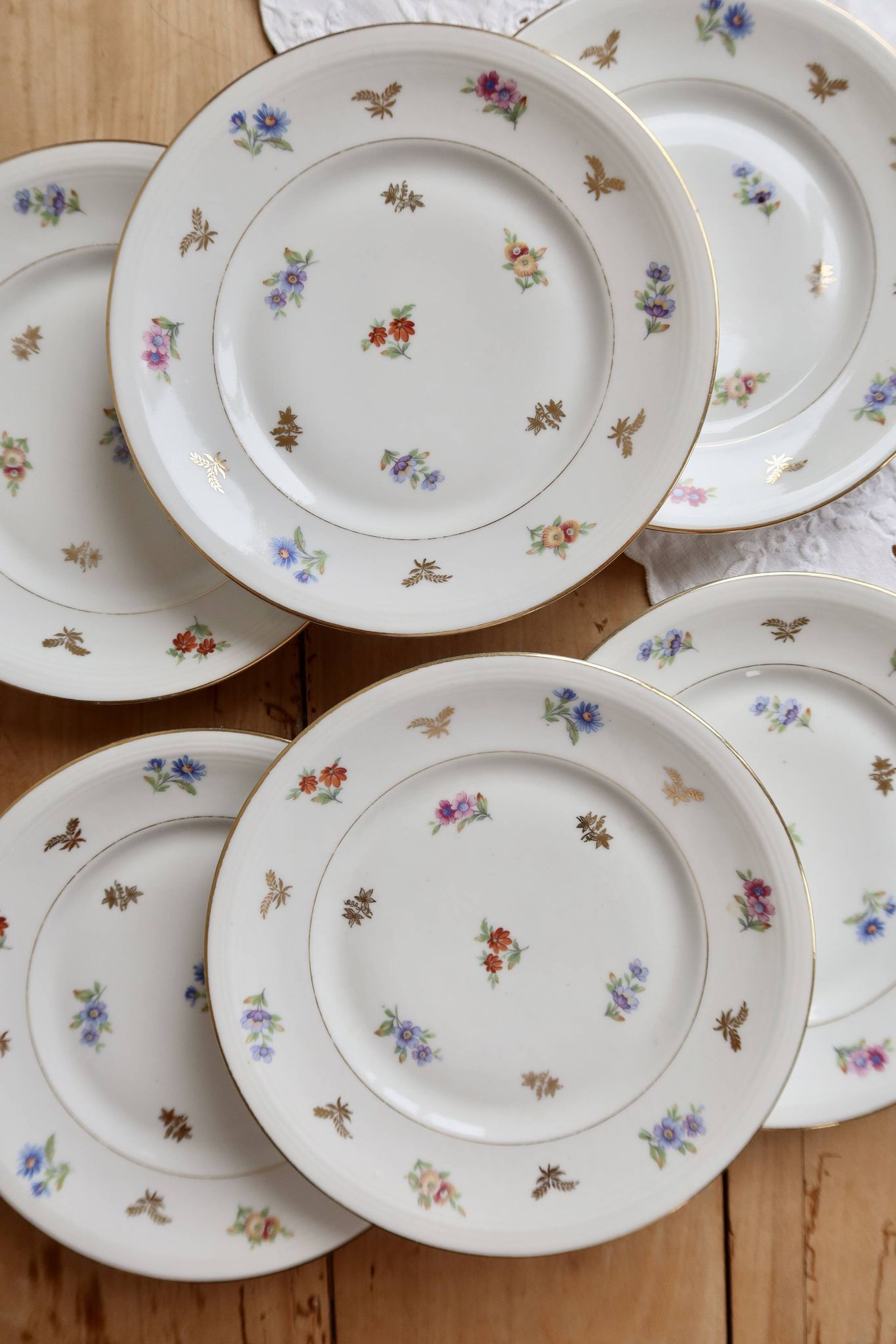 6 vintage dessert plates porcelain from Limoges – small flowers