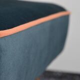 Chaise compas restaurée, tissu jaune canari, fil orange, teck, 1960
