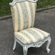 Chauffeuse de style Louis XV avec repose-pieds assorti – XXe siècle