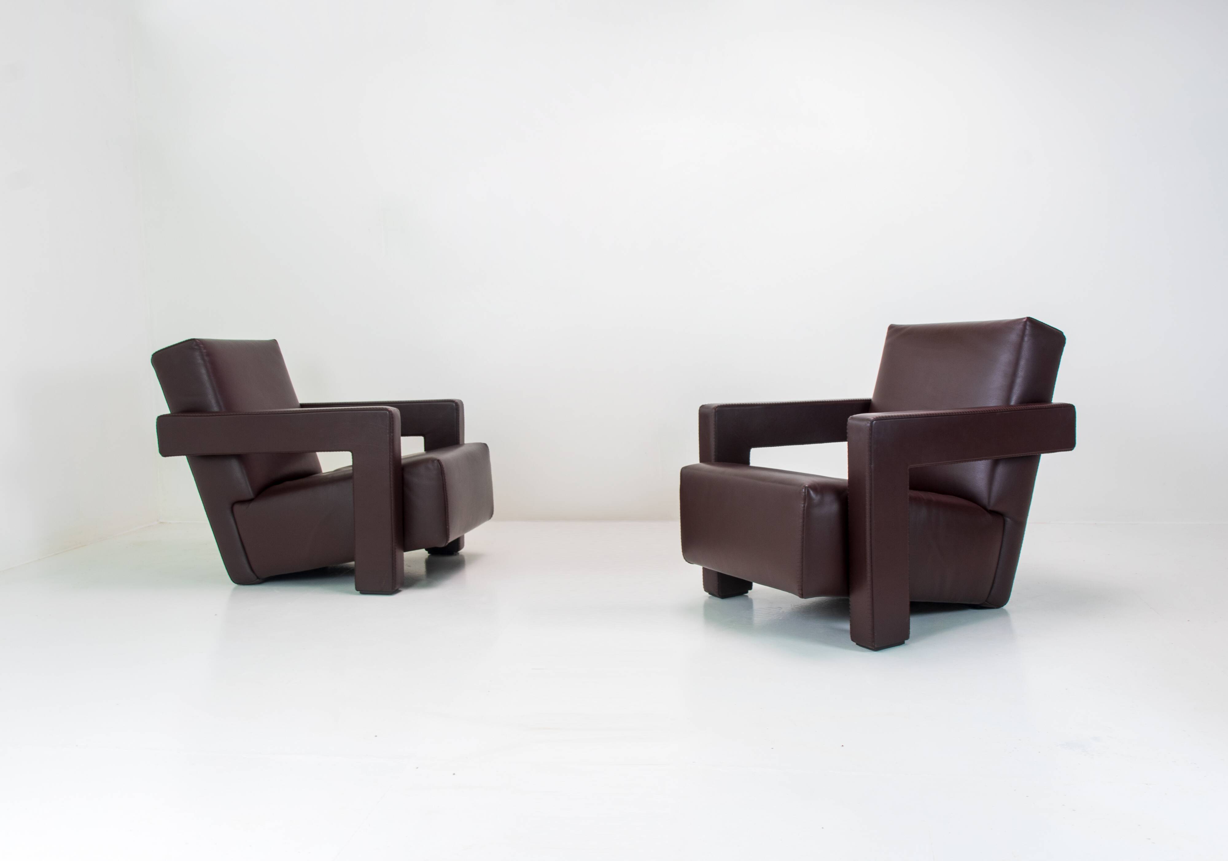 Set of 2 Cassina Utrecht Armchairs – Gerrit Rietveld (1935)