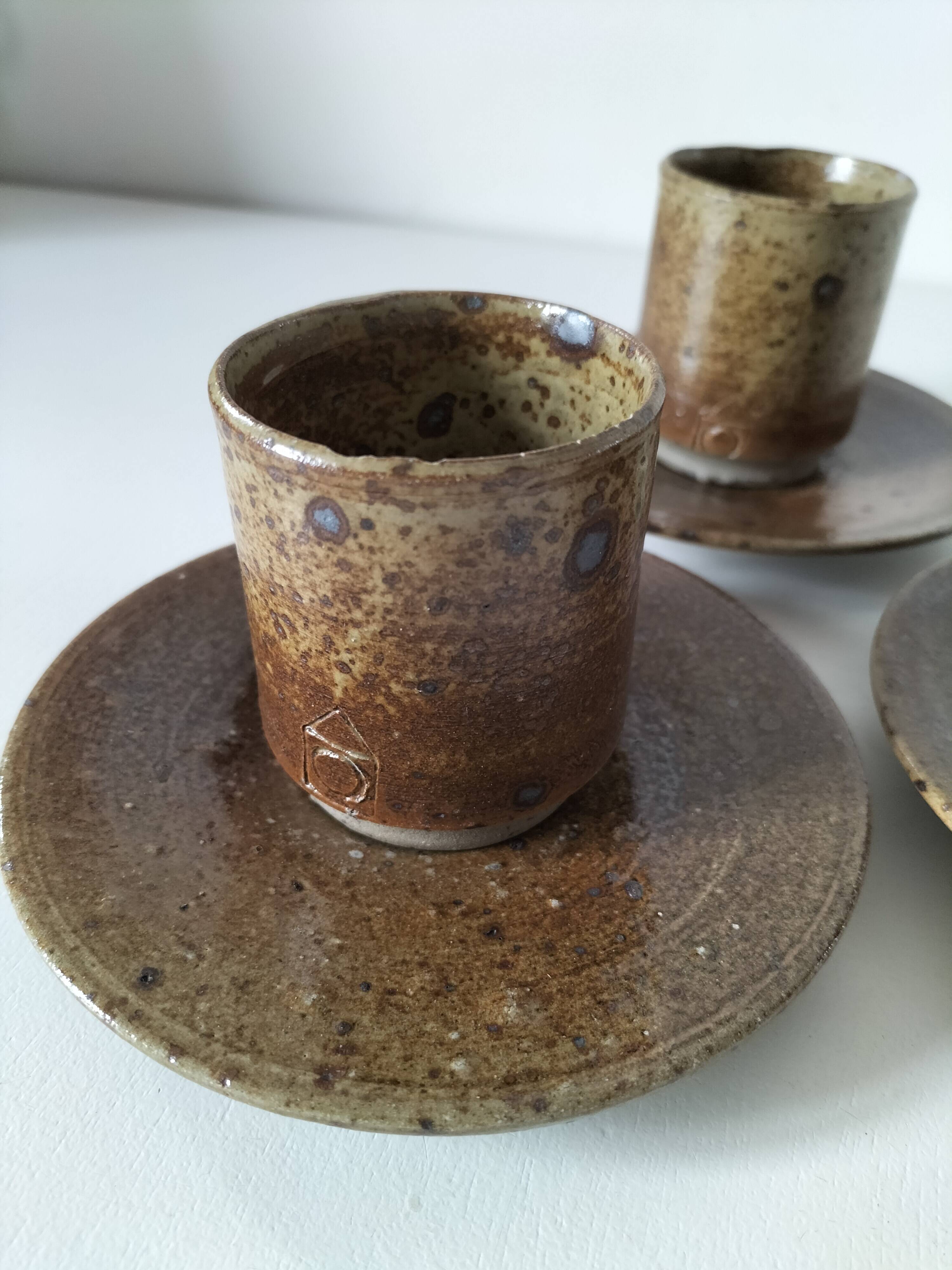 Set of three cups and saucers in pyrite stoneware - Charles Gaudry, Puisaye