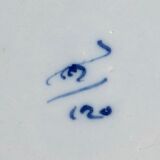 Assiette en faience de delft « rosace» 18ème