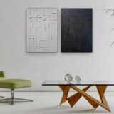 Lot de deux tableaux abstraits monochromes noir et blanc
