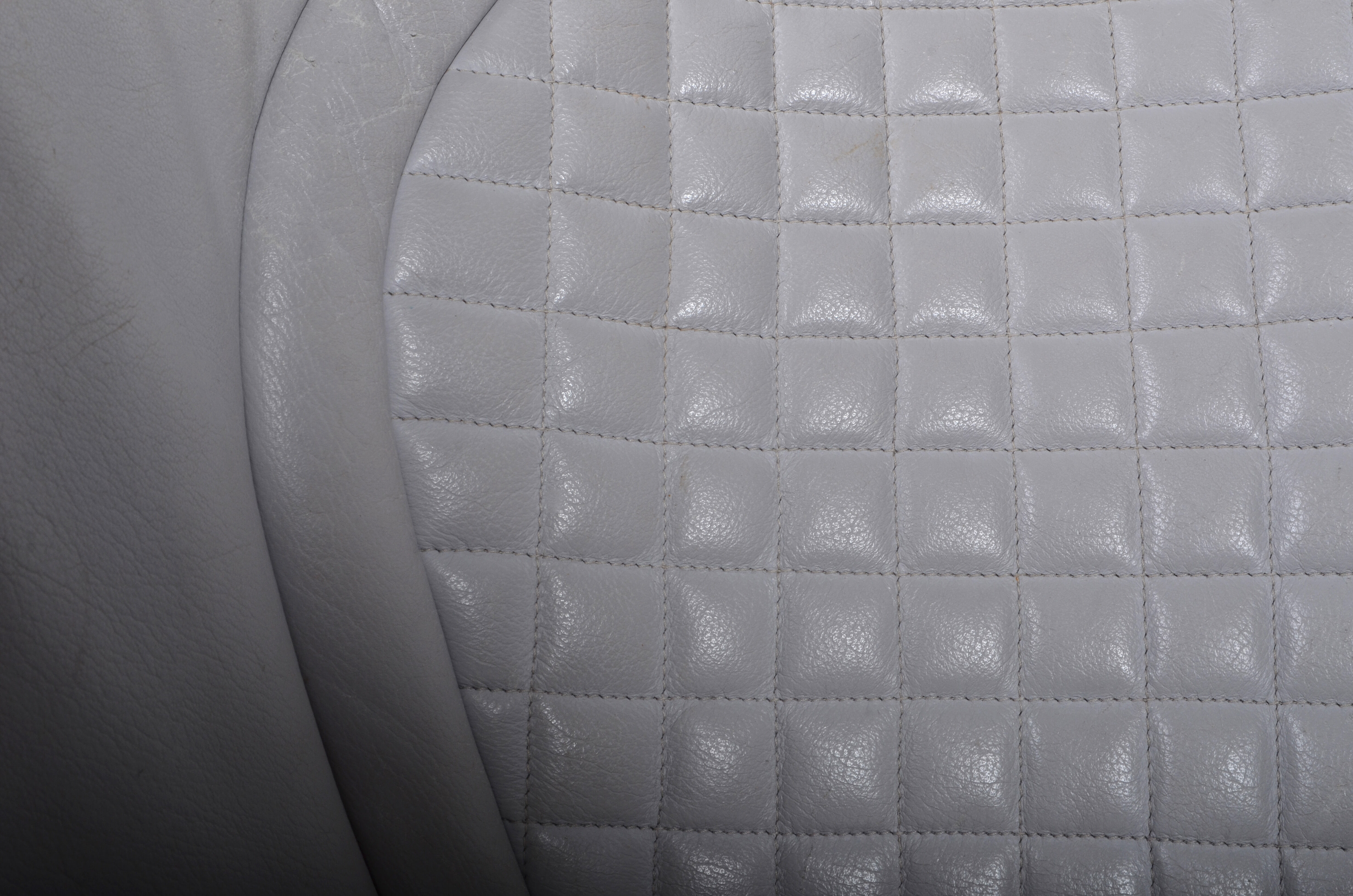 De Sede DS9100 tennis ball chair with chaor