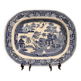 Large fine porcelain plate in blue and white with Chinese decoration – 19th century