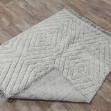Handmade Moroccan Berber rug 155 X 124 CM