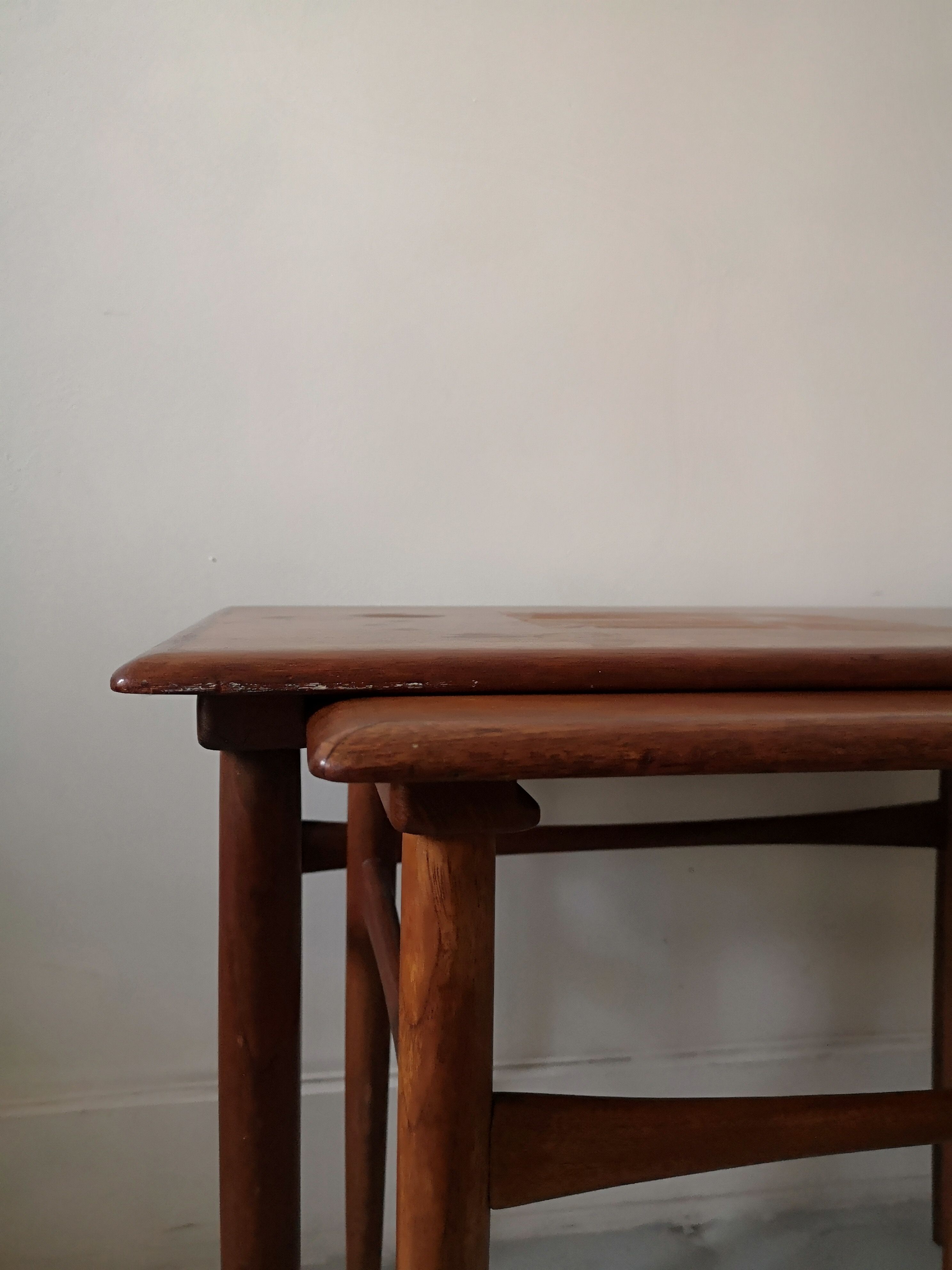 Table gigogne scandinave en teck veritable, 1970