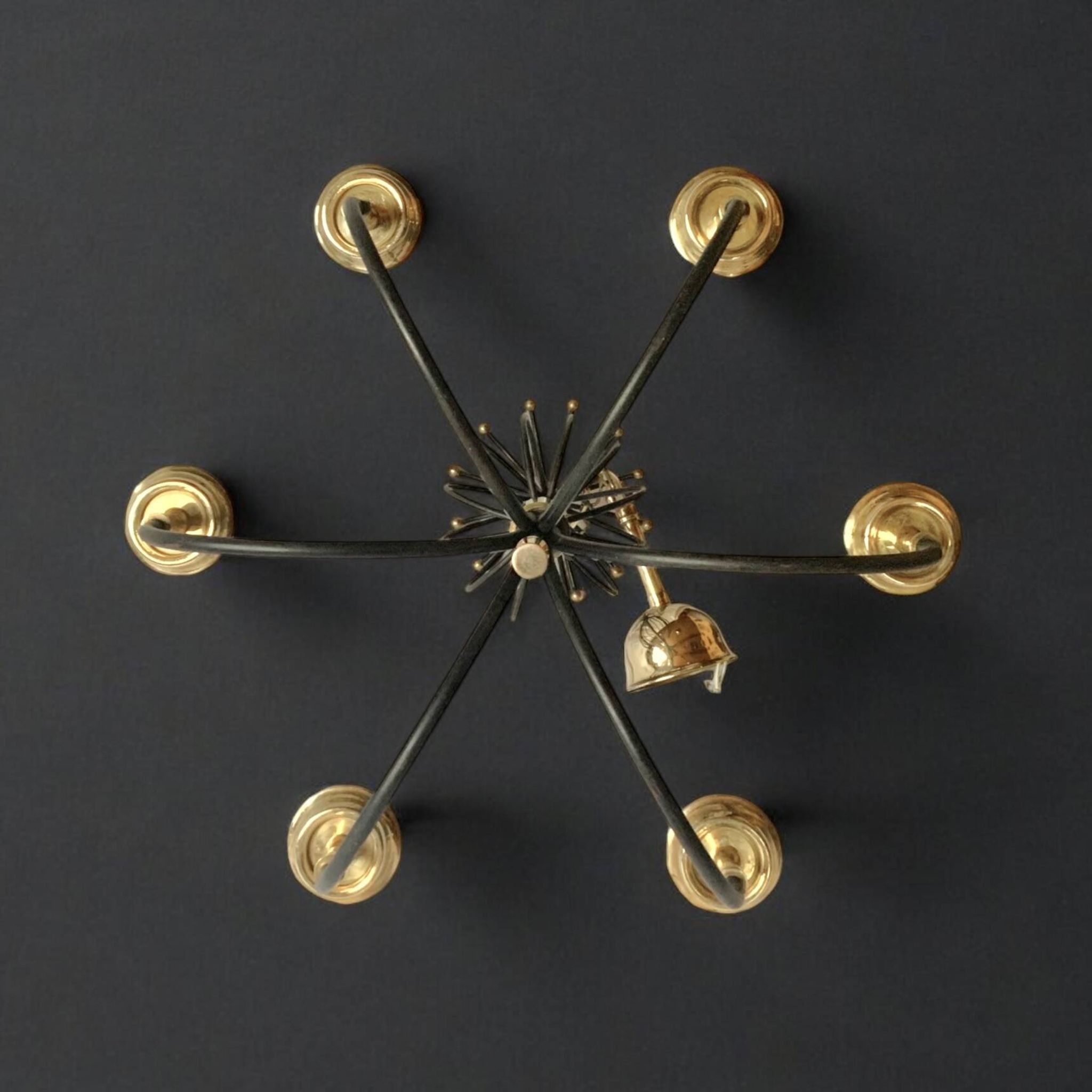 Lustre 6 feux vintage en métal noir et laiton