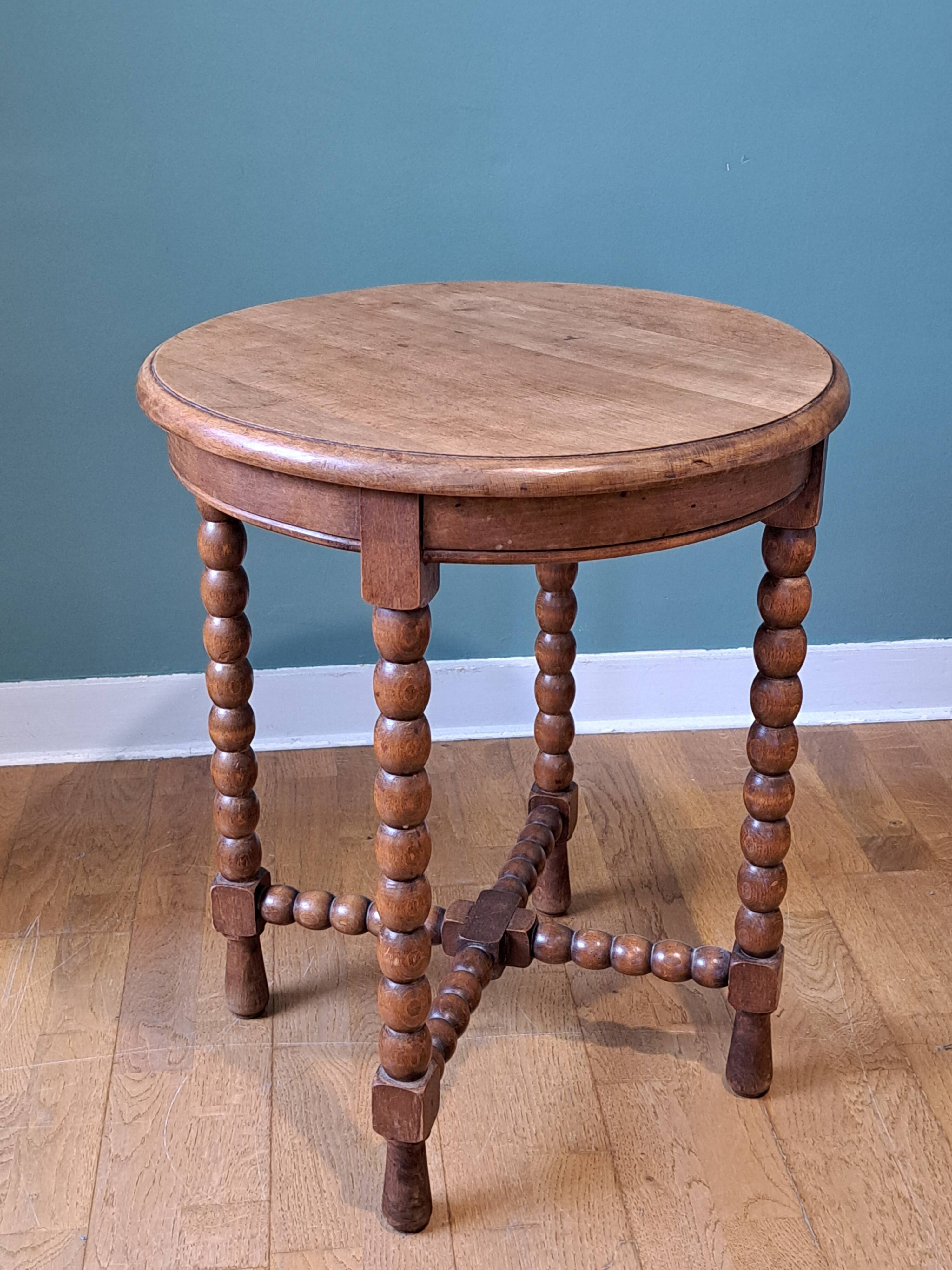 Side table with turned wooden legs