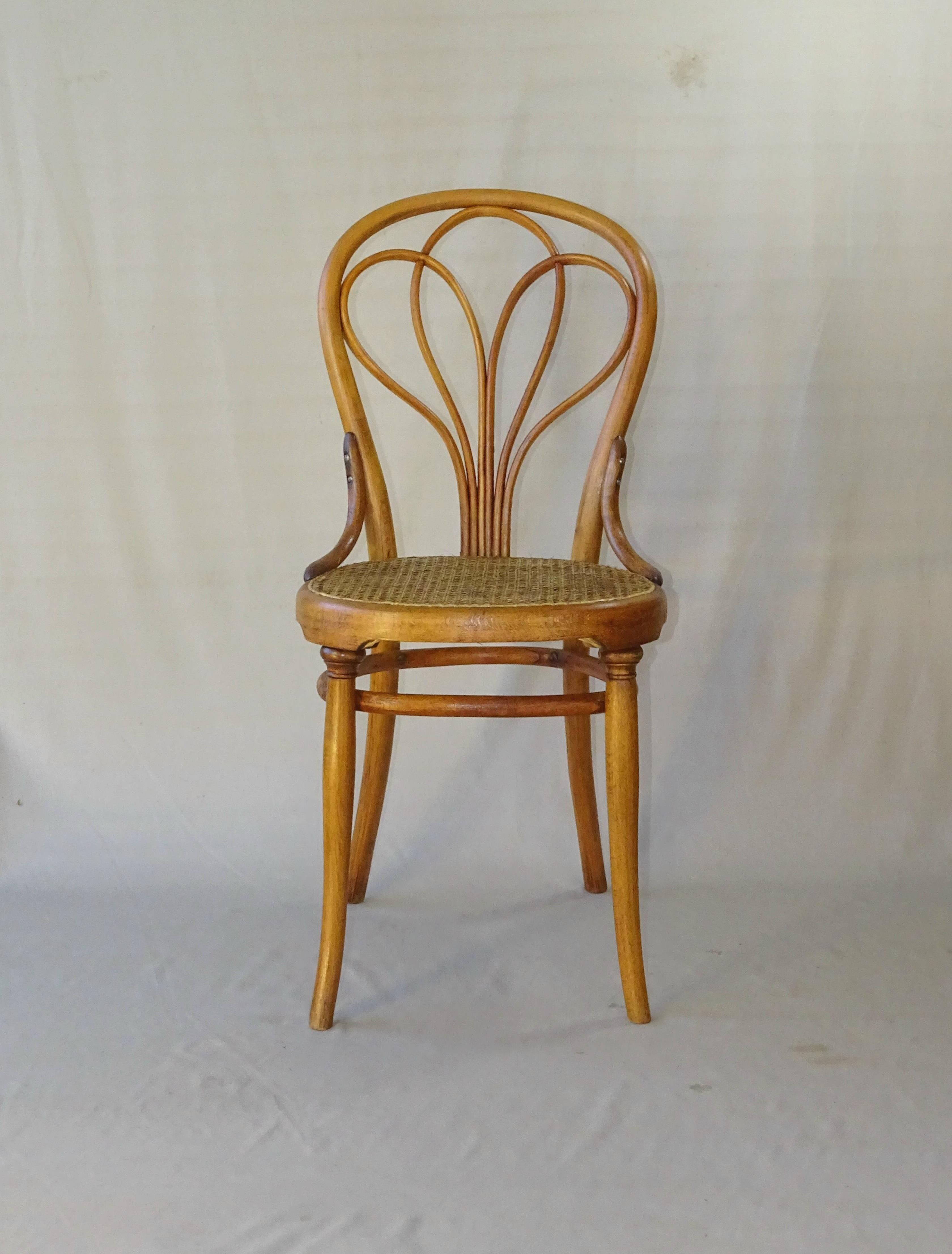 Bistrot de Vienne, chair Thonet N°25 Ca, 1880